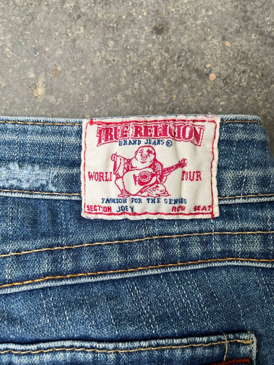 True Religion VINTAGE TRUE RELIGION FLARED JEANS MADE IN USA Size US 32 / EU 48 - 12 Thumbnail