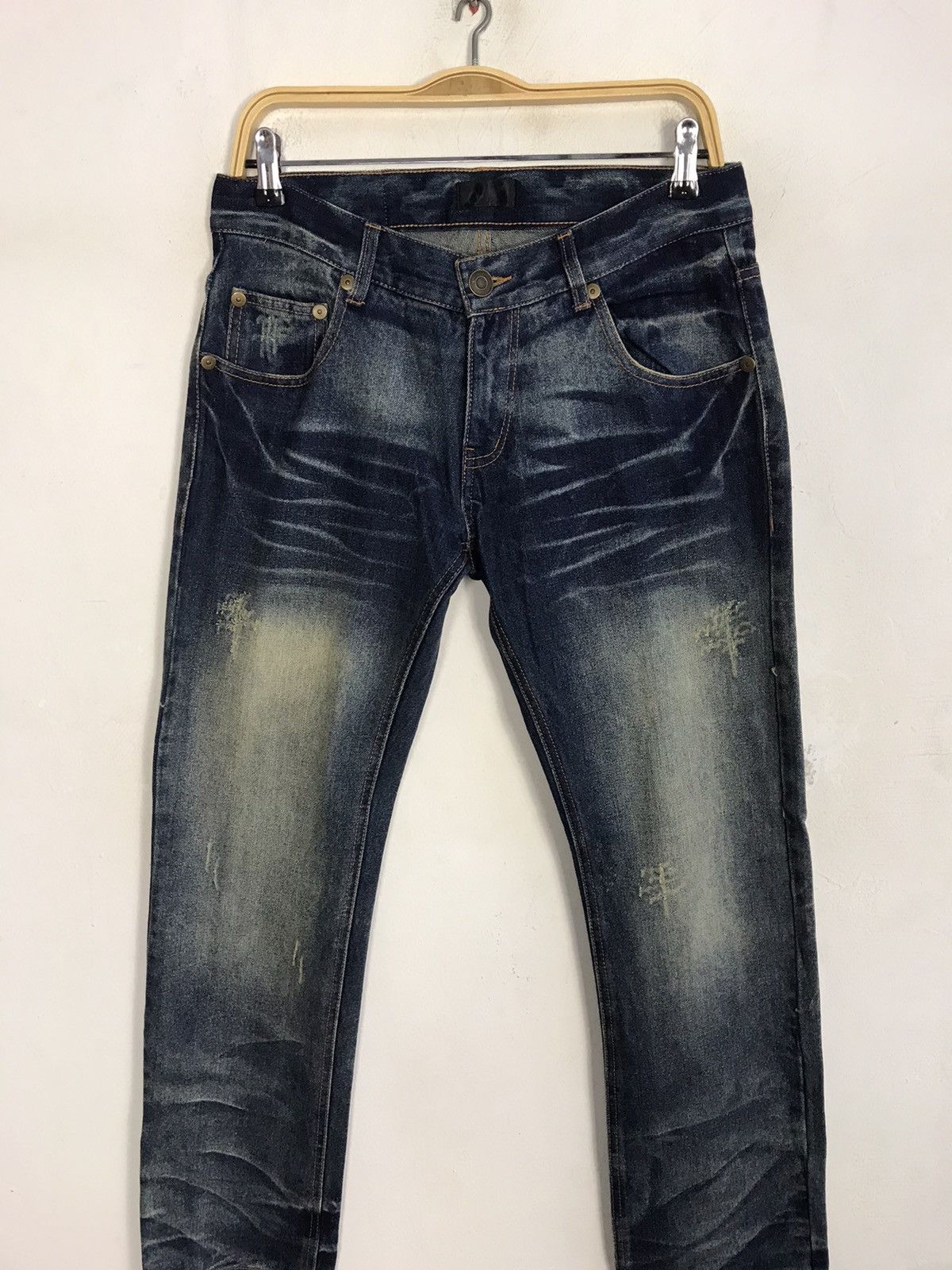 Japanese Brand Old Frame Whisker Design Indigo Denim Jeans Fits Size 32 Size US 32 / EU 48 - 3 Thumbnail