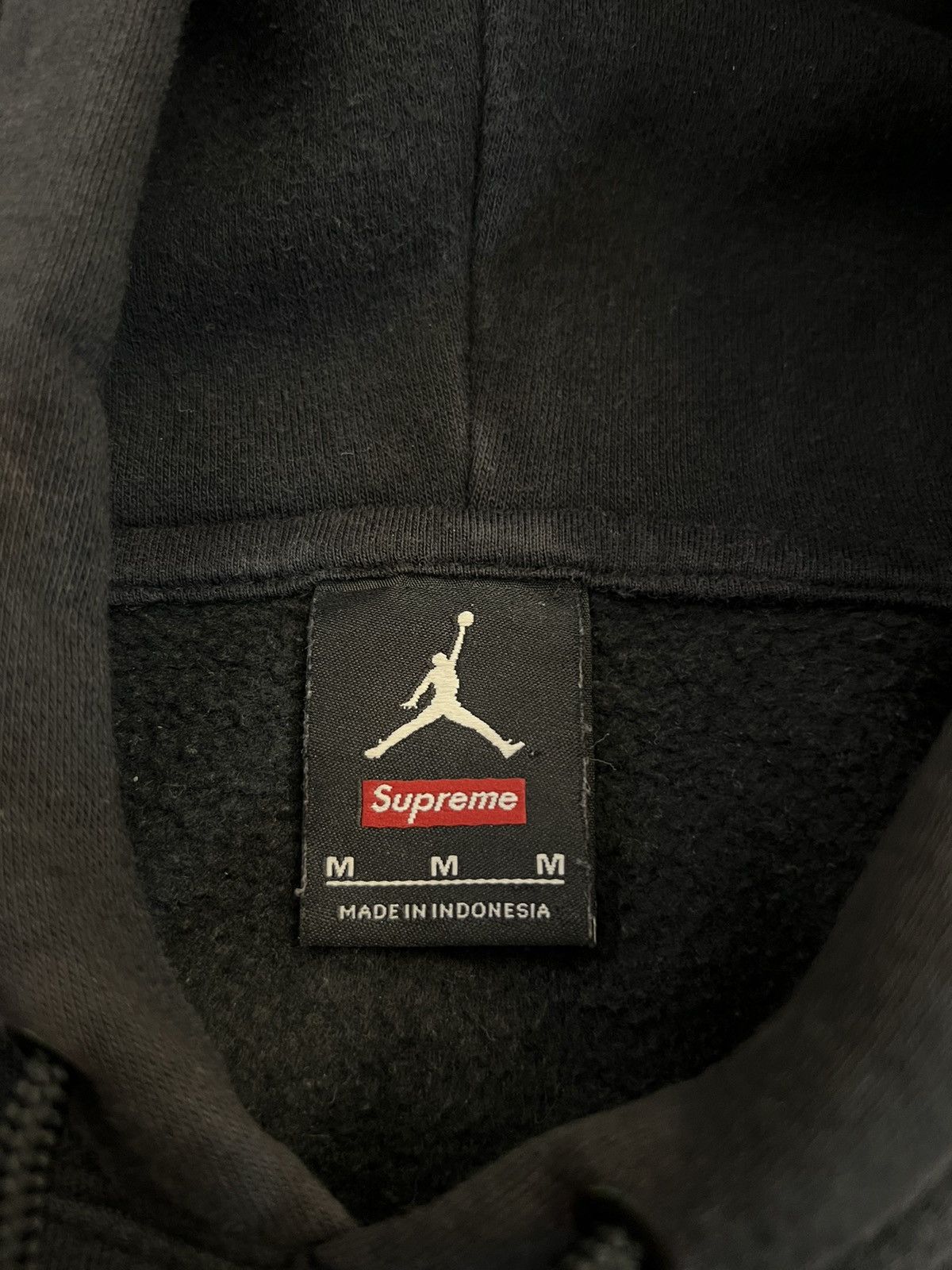 Jordan Brand × Supreme Supreme X Jordan Hooded Pullover Black FW15 Size US M / EU 48-50 / 2 - 7 Thumbnail