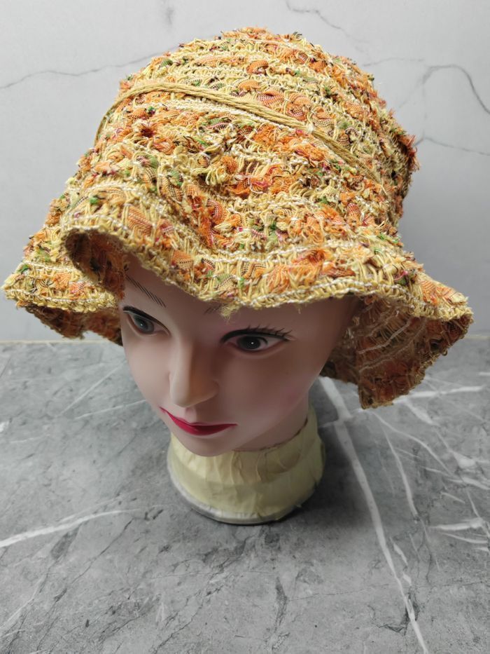 Japanese Brand Vintage Japanese Style Bucket Hat Cap Size ONE SIZE - 1 Thumbnail