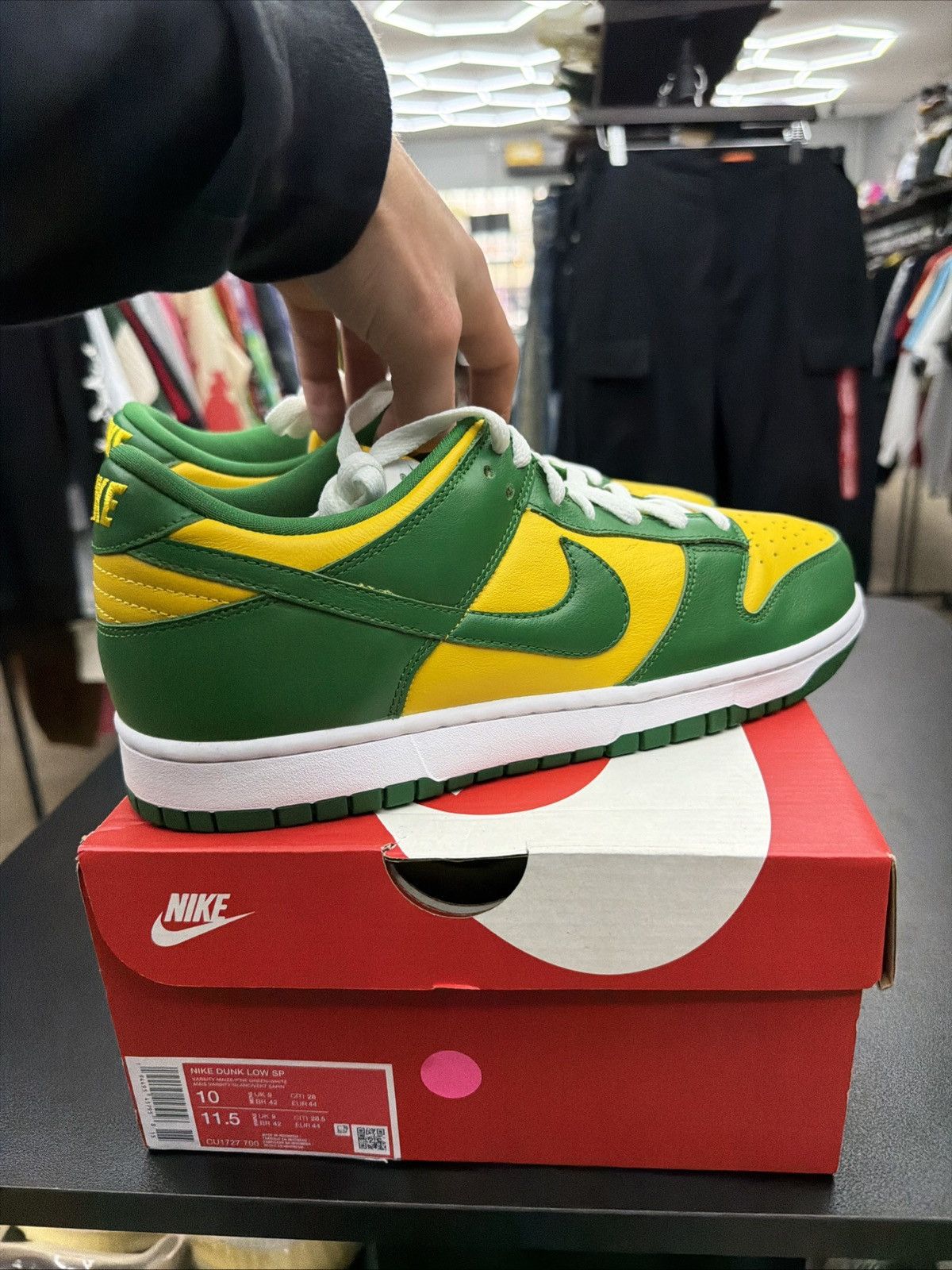 Nike Nike Dunk SP Low Brazil CU1727-700 Size 10 - Brand New Quick Size US 10 / EU 43 - 6 Thumbnail