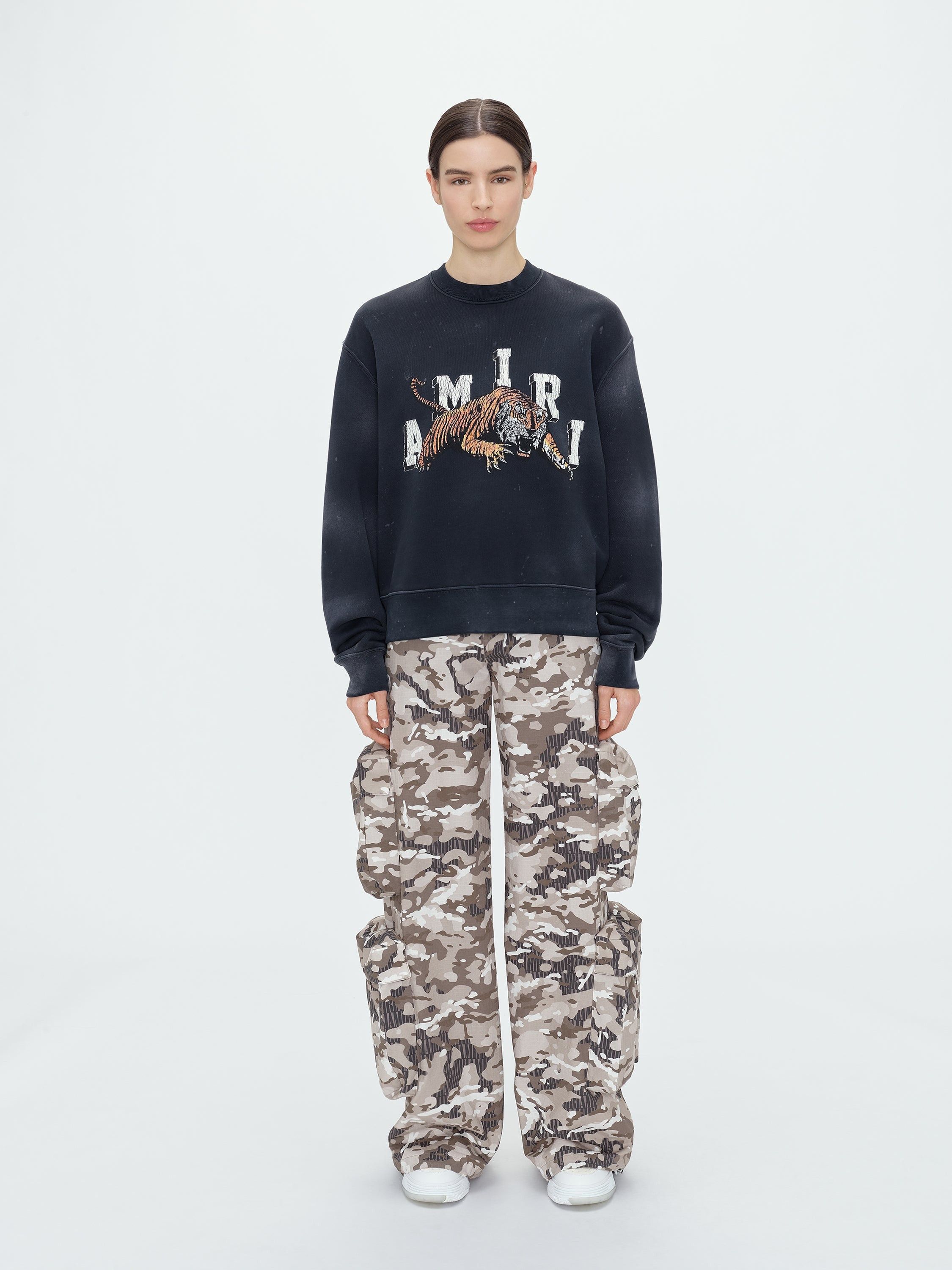 Amiri o1w1db10125 Vintage Tiger Crewneck Sweater in Black Size M / US 6-8 / IT 42-44 - 2 Thumbnail