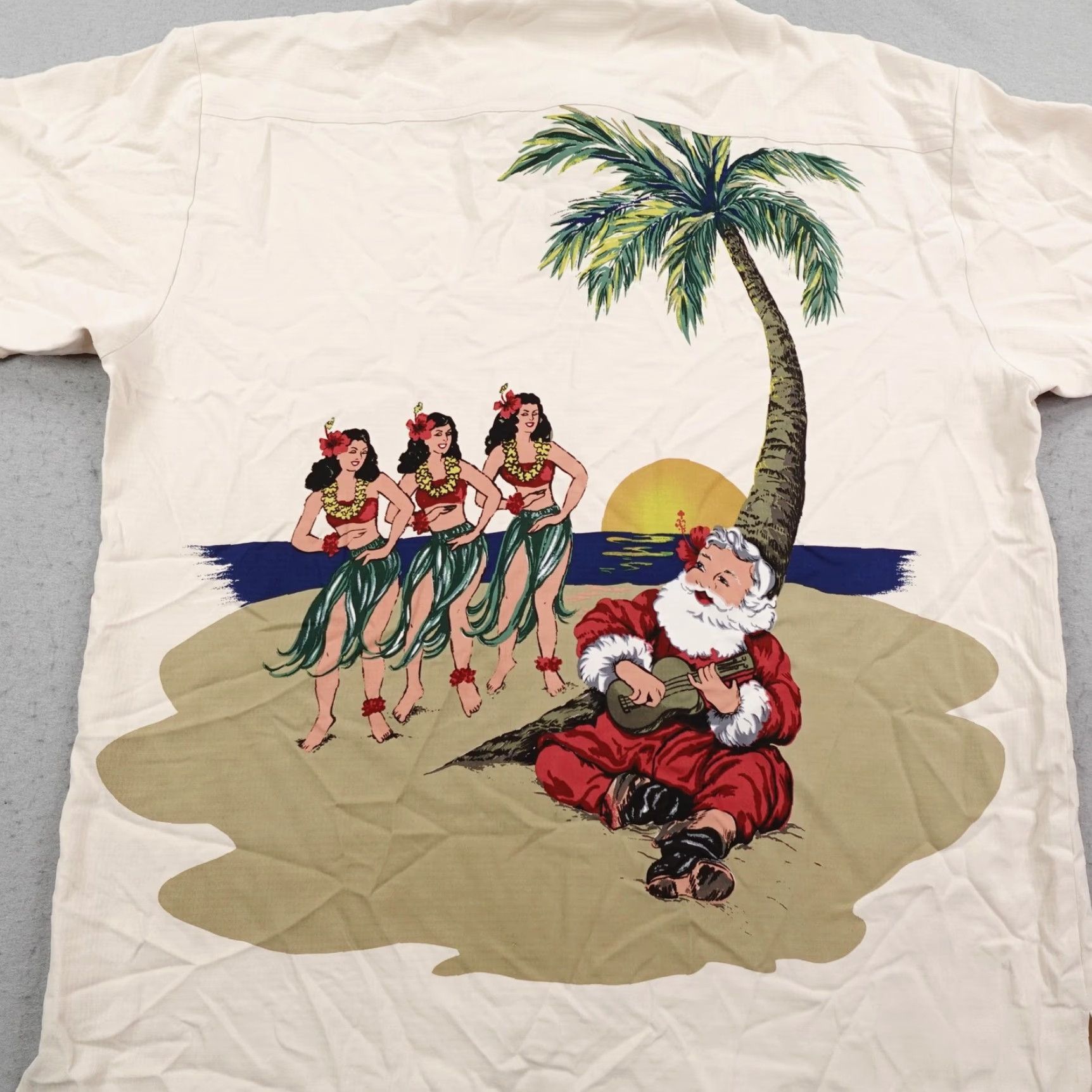Vintage Kahala Shirt XL Cream Hawaiian Silk Santa Claus Hula Girls Christmas Aloha NEW Size US XL / EU 56 / 4 - 7 Thumbnail