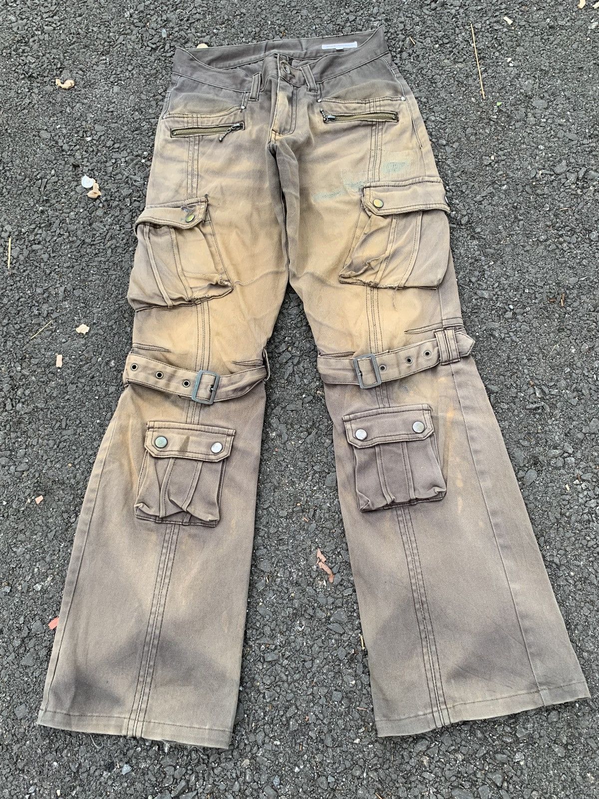 Tornado Mart TRASHER💥FLARE SEMANTIC DESIGN BONDAGE SUNFADED DISTRESSED Size US 28 / EU 44 - 2 Thumbnail