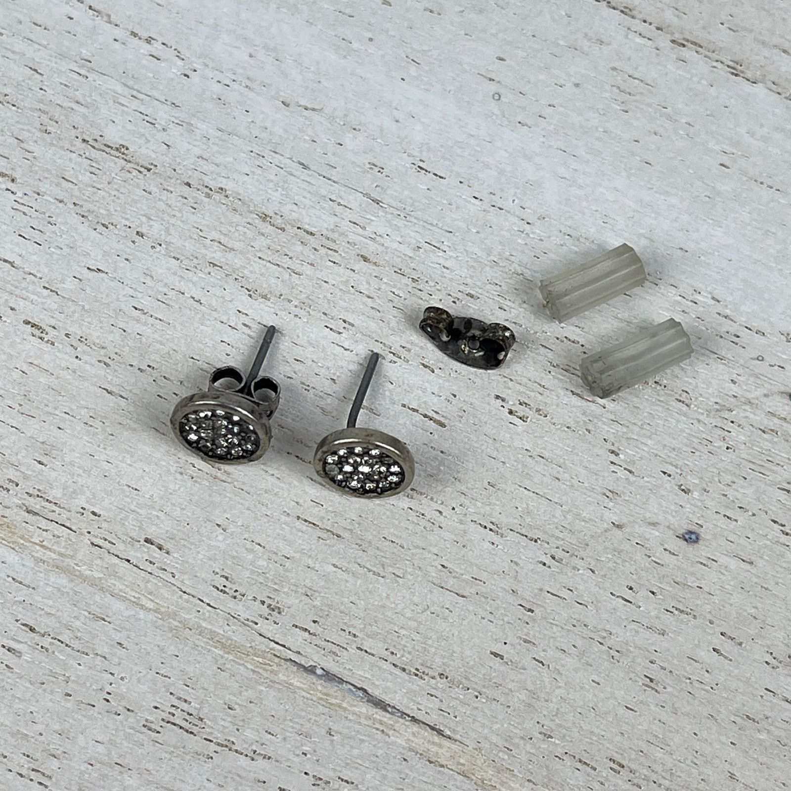 American Eagle Outfitters American Eagle Outfitters Silver Stud Earrings Rhinestones Size ONE SIZE - 10 Thumbnail