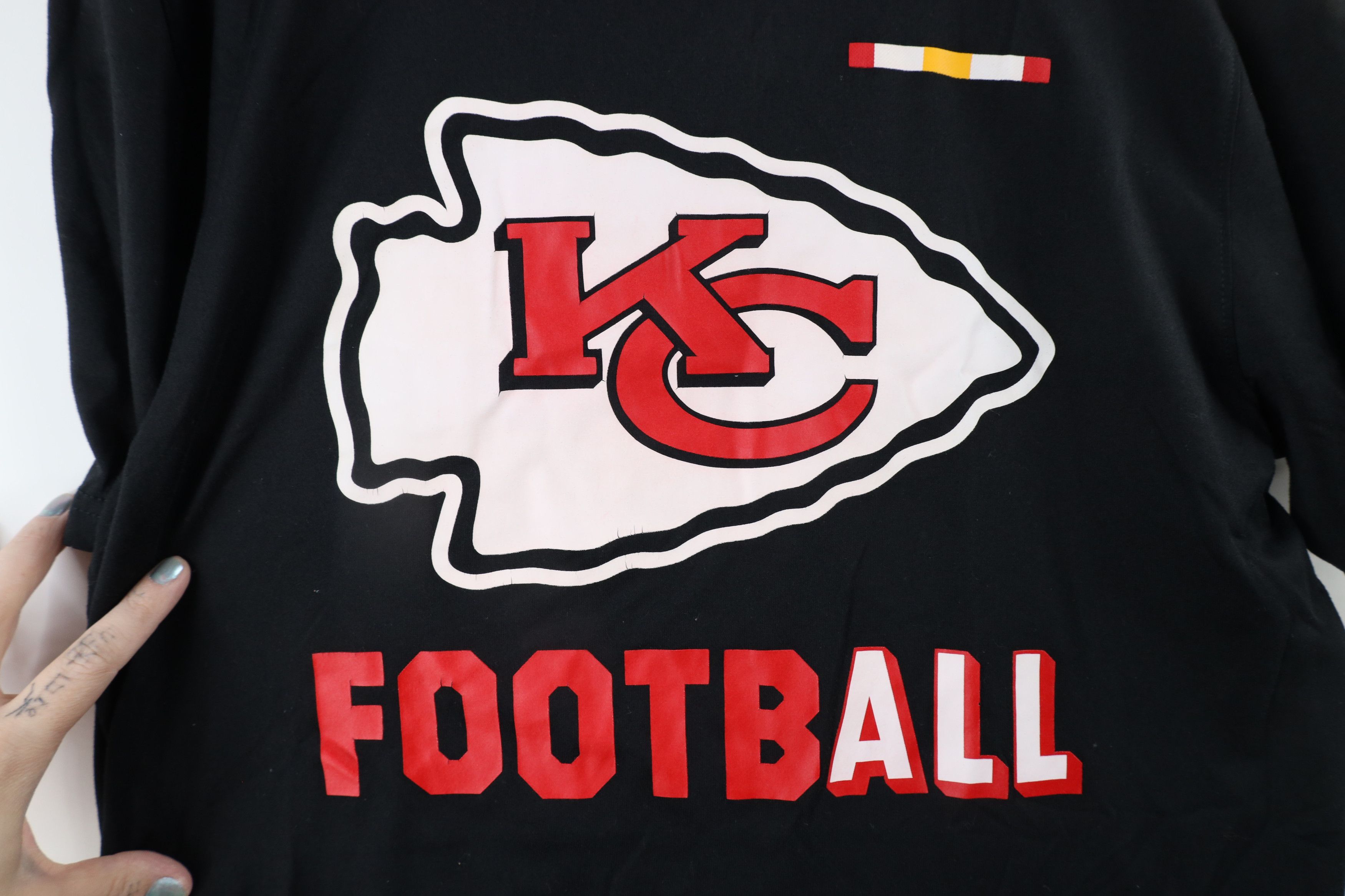 Nike × Vintage Nike On Field Kansas City Chiefs Football T-Shirt Black Size US M / EU 48-50 / 2 - 6 Thumbnail
