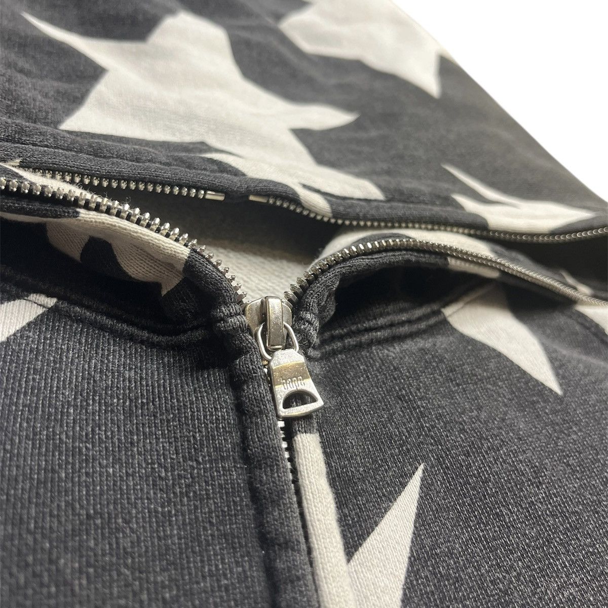 Bape A Bathing Ape Bape Bapesta Full Zip Hoodie Size US L / EU 52-54 / 3 - 3 Thumbnail
