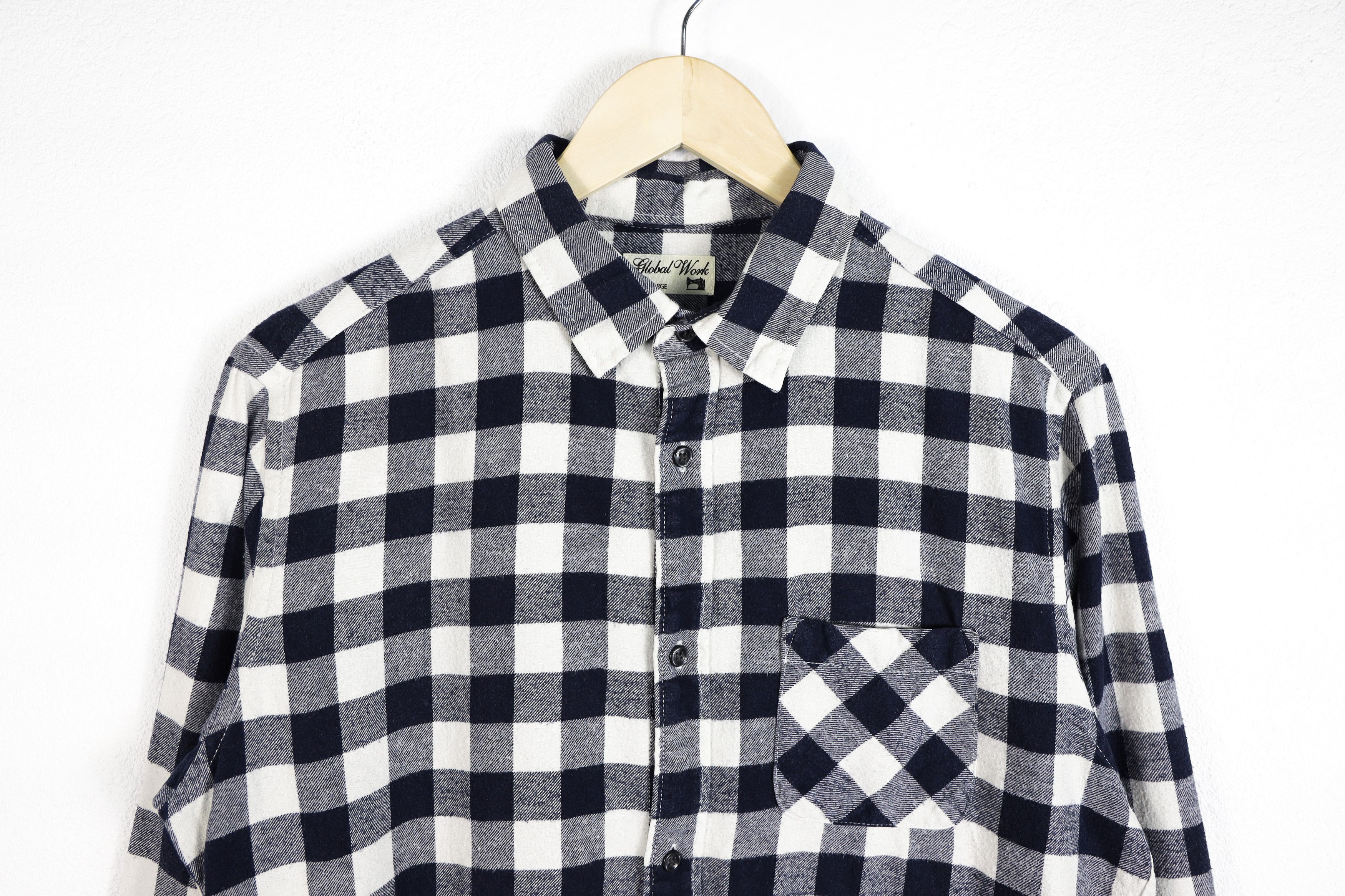 Global Work Global Work Kemeja Black White Check Flannel Shirt Size US S / EU 44-46 / 1 - 2 Thumbnail