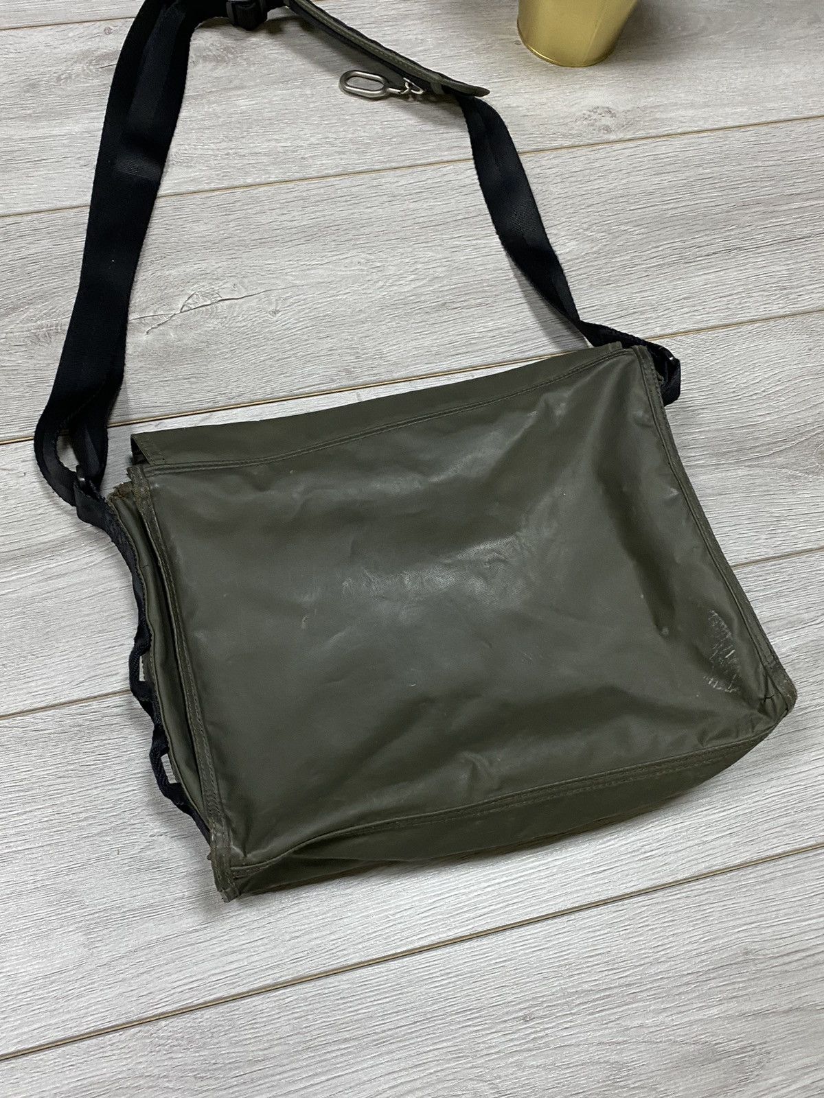 Diesel Diesel vintage big logo spell out bag shoulder Size ONE SIZE - 8 Thumbnail