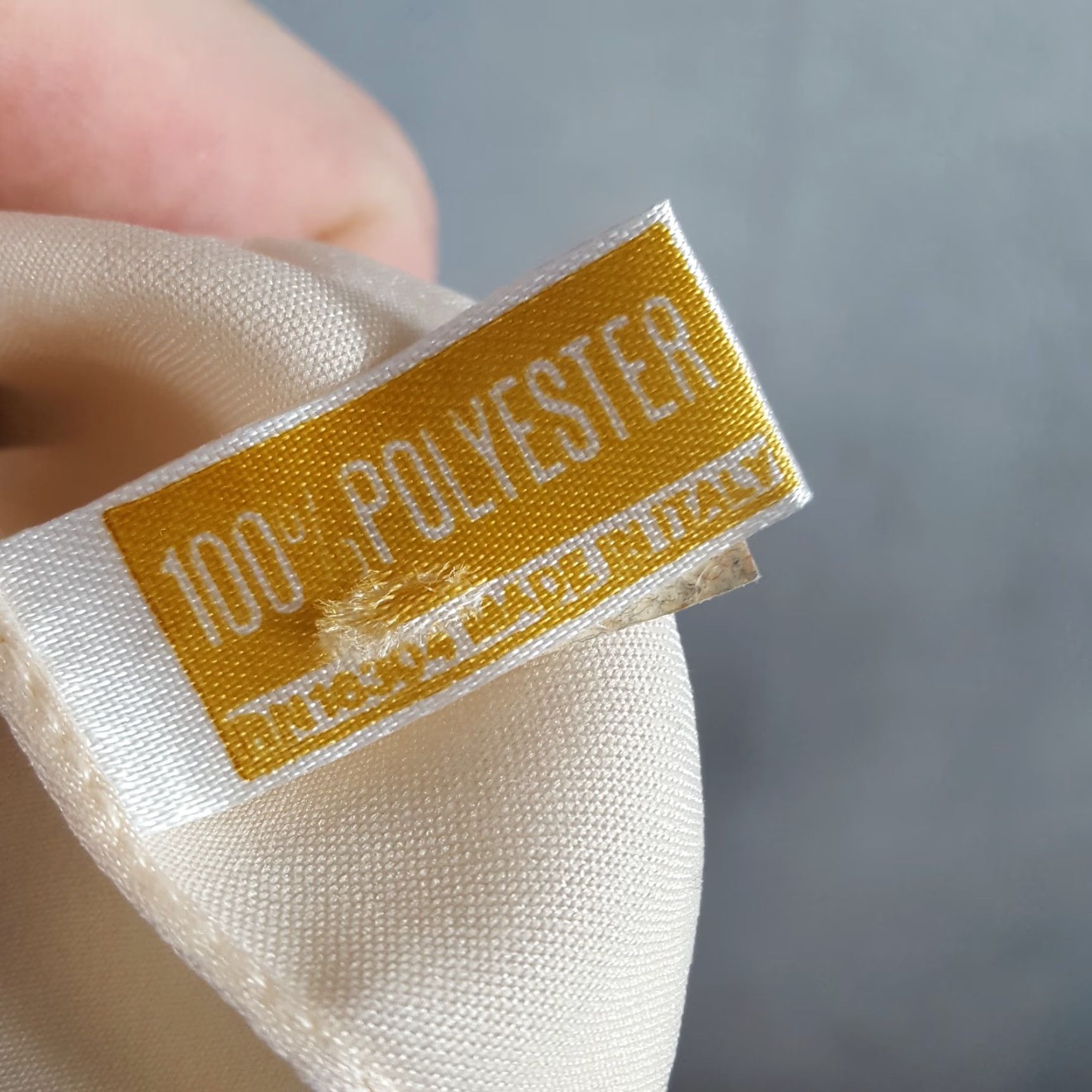 Vintage VINTAGE 80s Italian Cream Striped Sheer Scarf Neck Wrap 50" Handkerchief Ivory Size ONE SIZE - 7 Thumbnail