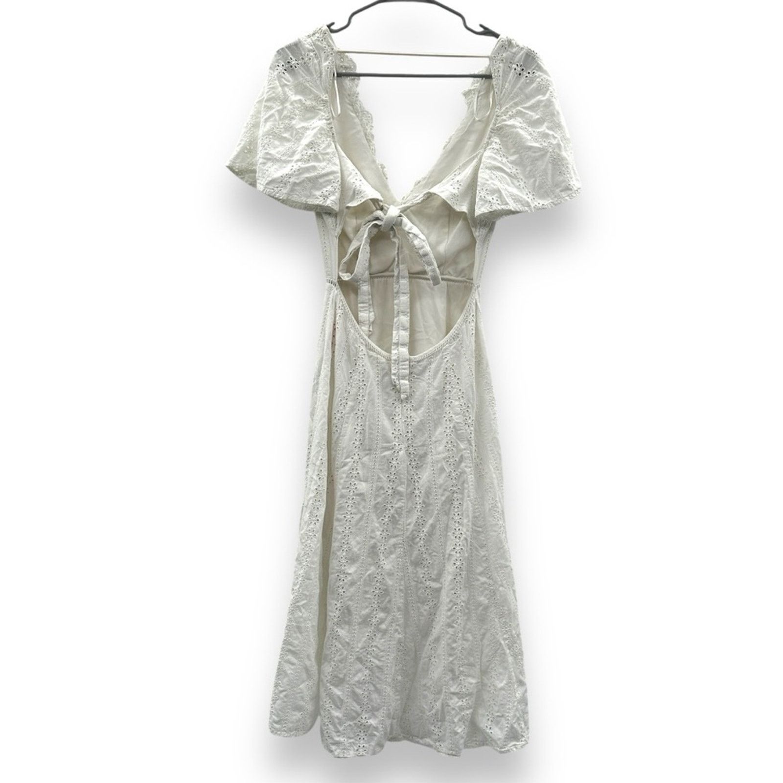 REVOLVE Finders Keepers Sundays White Eyelet Open Back Midi Dress Size S / US 4 / IT 40 - 6 Thumbnail