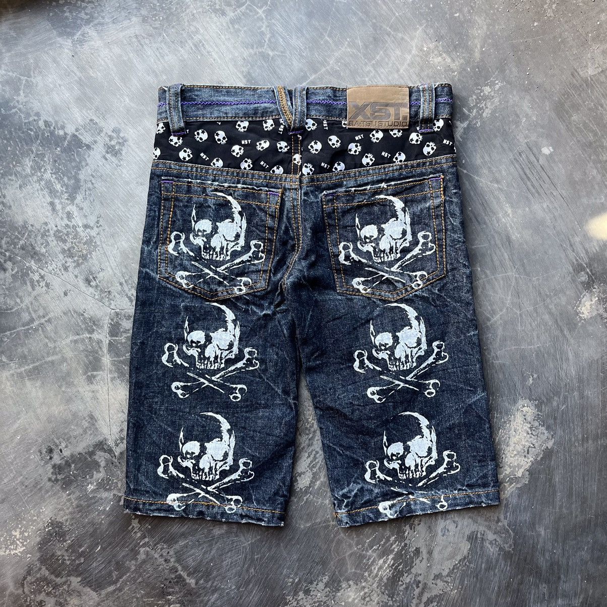 If Six Was Nine × Japanese Brand × KMRii Batsu studio mad punk skull short pants Size US 29 - 9 Thumbnail