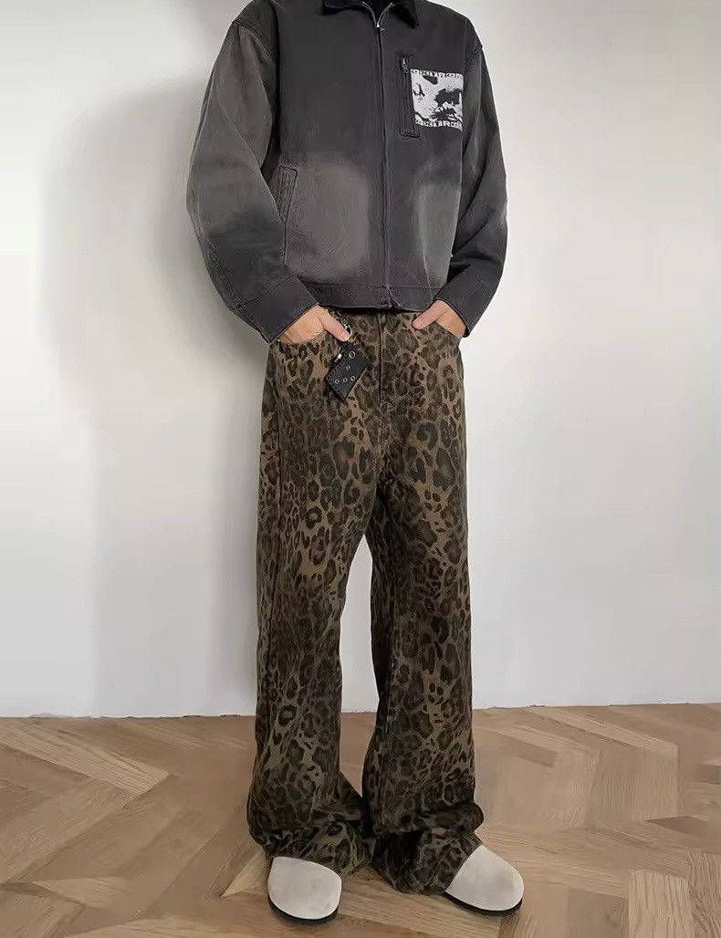 Japanese Brand × Jean Vintage Brown Leopard Print Straight Leg Jeans Size US 32 / EU 48 - 6 Thumbnail