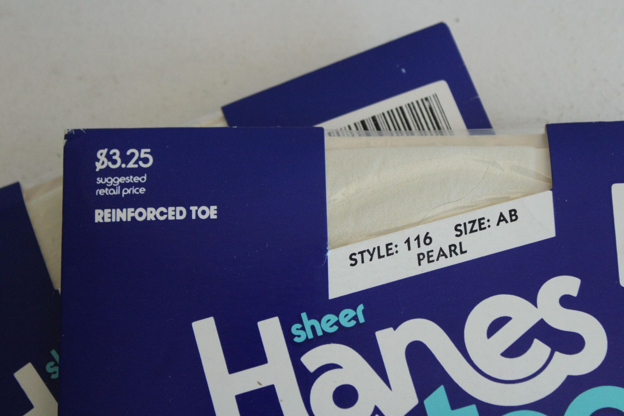 Hanes Vintage 1980s 1990s Pantyhose, New NOS Hanes Too, Size AB Pe Size ONE SIZE - 2 Thumbnail