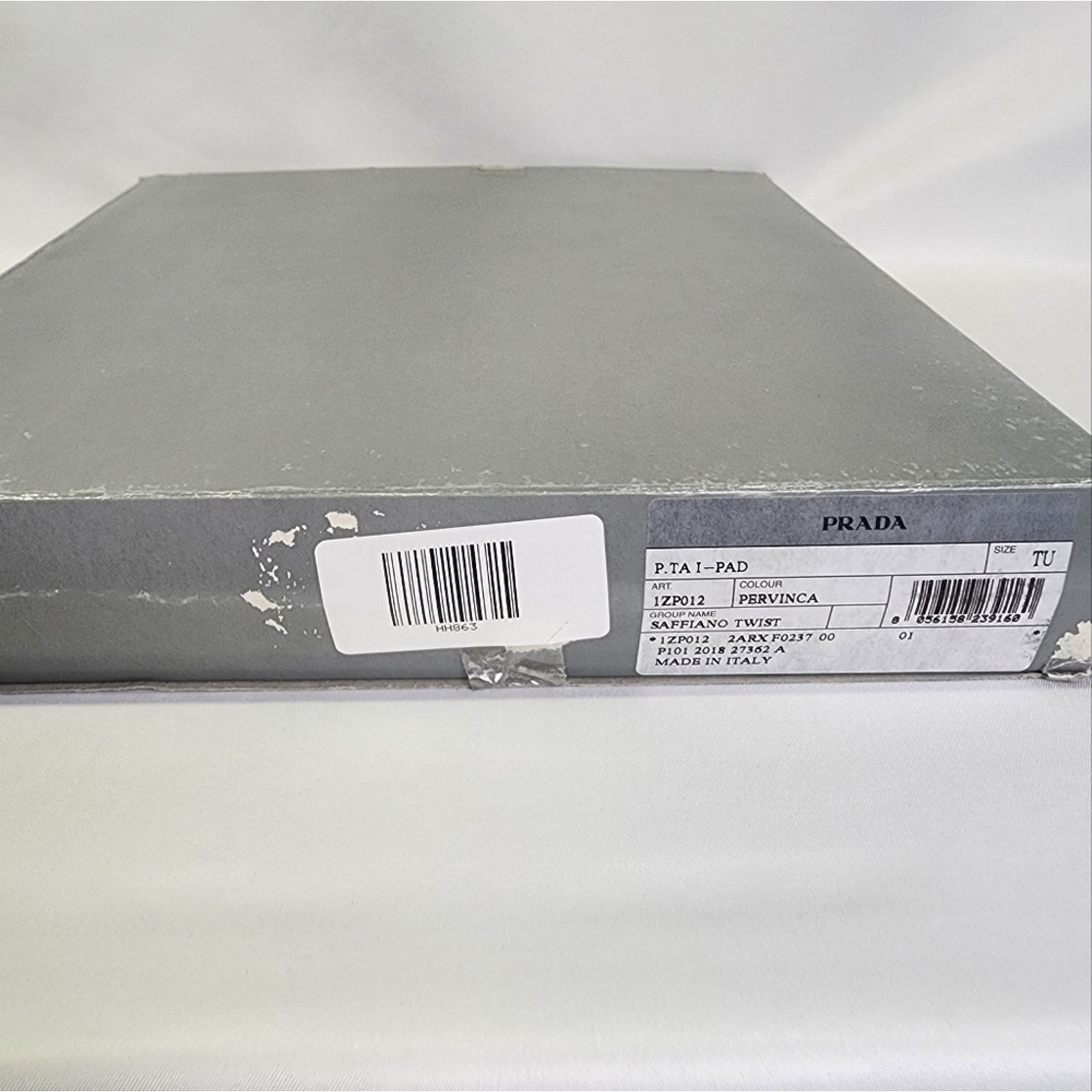 Prada Prada Blue Geometric Saffiano leather iPad tablet Case COA Size ONE SIZE - 2 Thumbnail