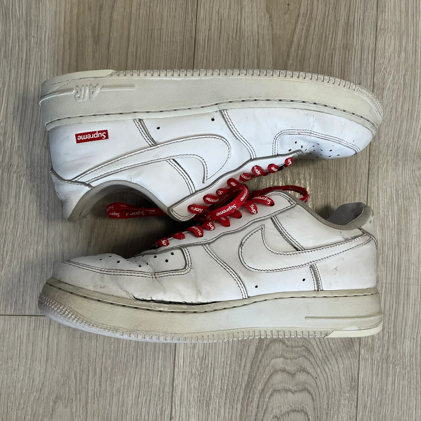 Nike × Supreme supreme air force 1 low white Regular Size US 9.5 / EU 42-43 - 6 Thumbnail