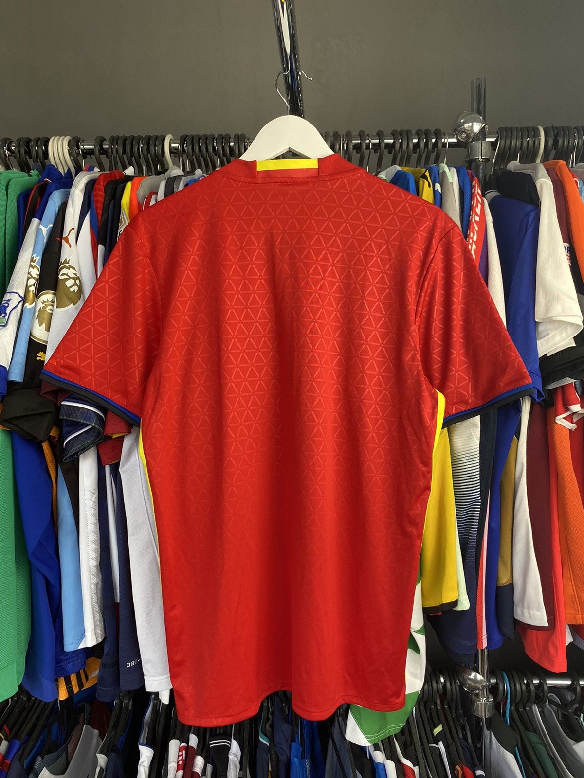 Adidas 2016/17 ADIDAS SPAIN HOME SOCCER FOOTBALL JERSEY SHIRT Size US M / EU 48-50 / 2 - 2 Thumbnail