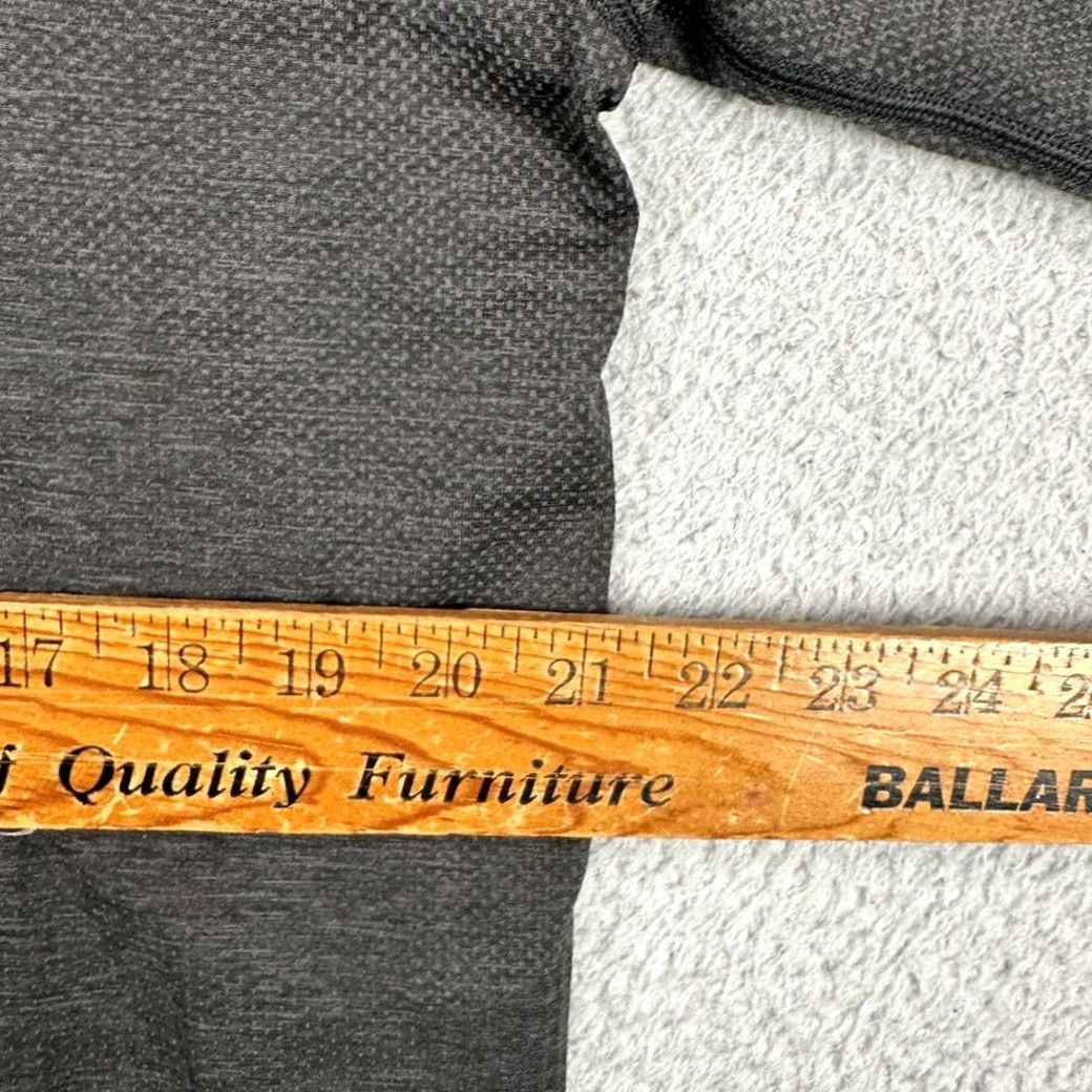Lululemon Lululemon Henley T-Shirt Mens XL Dark Grey Long Sleeve Tee Logo Regular Fit Casual Shirt Streetwear Size US XL / EU 56 / 4 - 7 Thumbnail