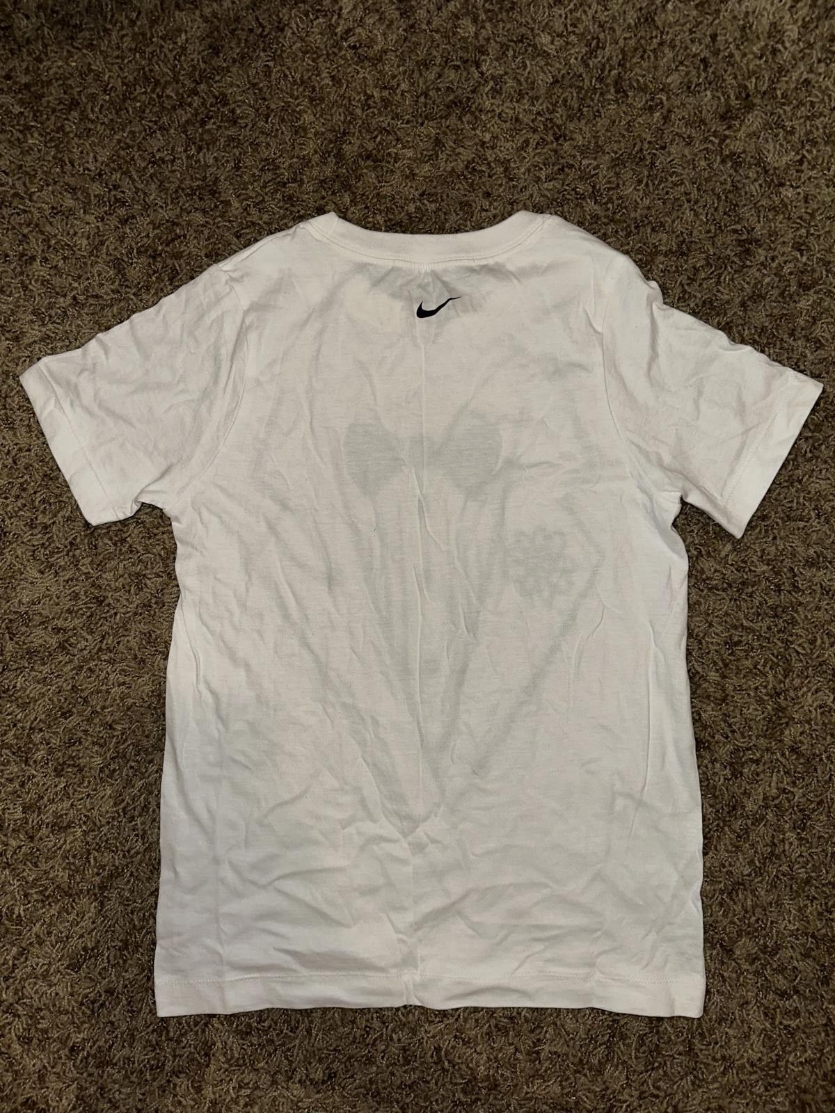 Nike Nike Big Kid’s (Boy’s) Printed Tuxedo Shirt Size US XXS / EU 40 - 4 Thumbnail