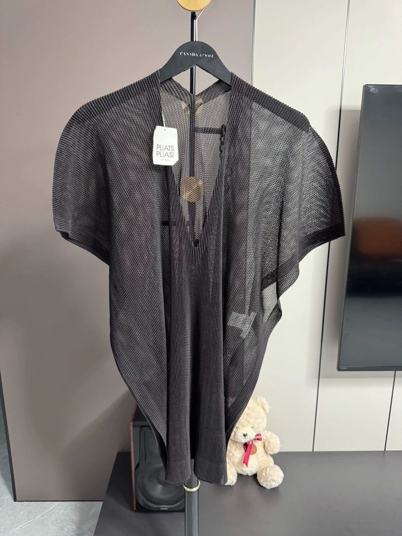 Issey Miyake Issey Miyake size:3 Brown breathable cardigan Size S / US 4 / IT 40 - 1 Thumbnail