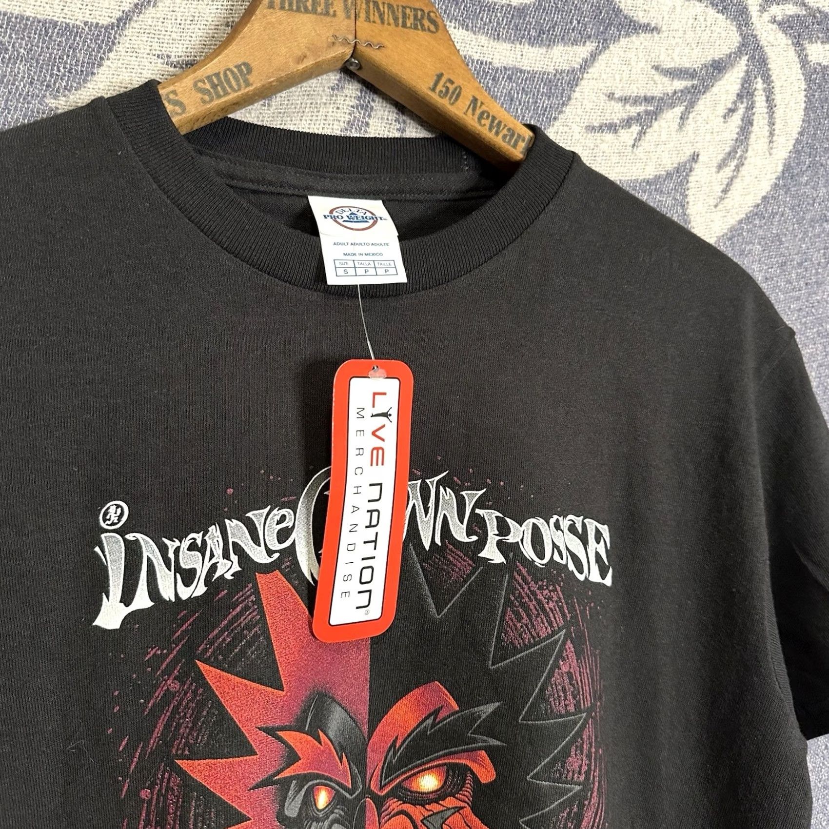 Vintage ICP Insane Clown Posse Band Music Fearless Fred Fury Logo Mens Cotton T-Shirt S Black Short Sleeve Graphic Print Tee Regular Fit 27in 19in Pit to Pit Size US S / EU 44-46 / 1 - 2 Thumbnail