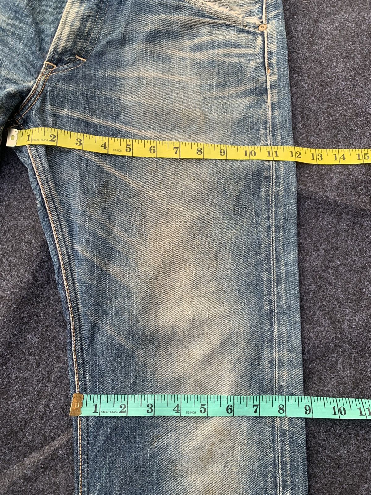 Lee Vintage Lee Rider made in Japan faded blue organic carton. Size US 30 / EU 46 - 13 Thumbnail