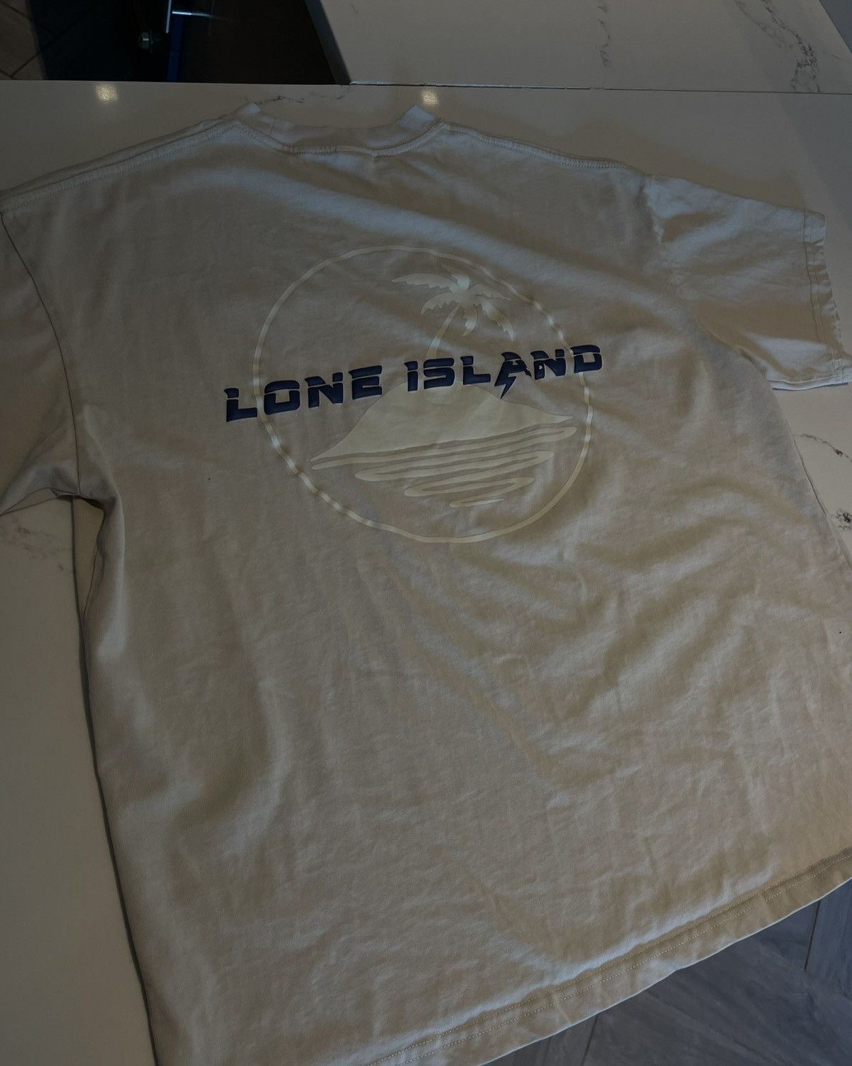Other Lone Island street/beach wear shirt Size US L / EU 52-54 / 3 - 5 Thumbnail