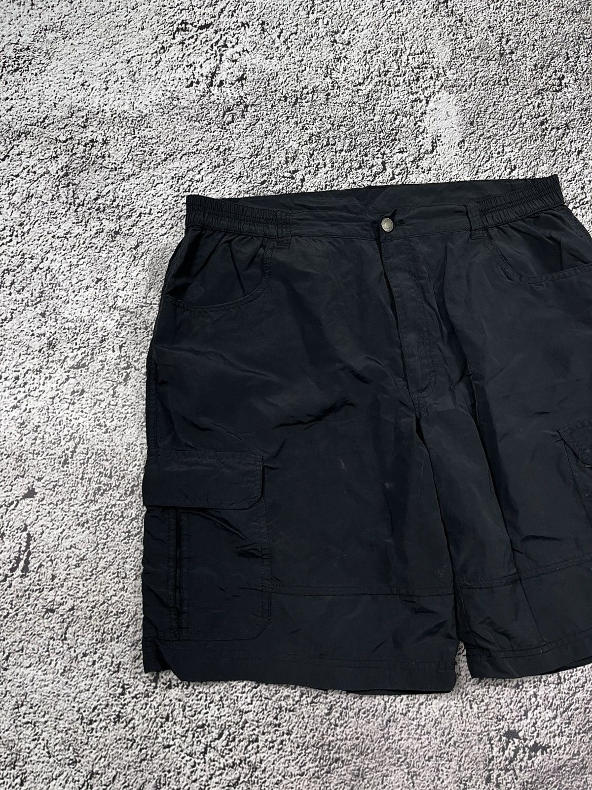Japanese Brand Vintage Y2K Nylon Cargo Shorts casual streetwear Size US 36 / EU 52 - 2 Thumbnail