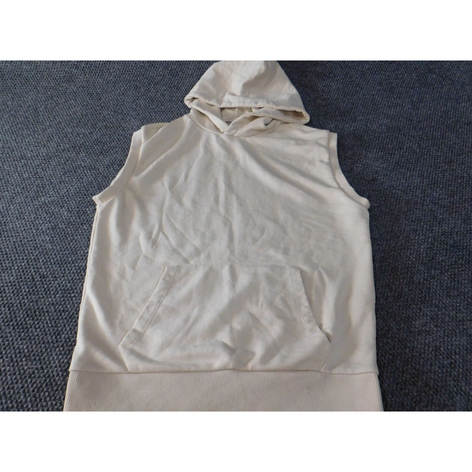 Zara Zara Hoodie Mens Medium Beige Pullover Knit Zip Pockets Zipper Regular Short description: Good condition but there are blemishes lower front portion Size US M / EU 48-50 / 2 - 2 Thumbnail