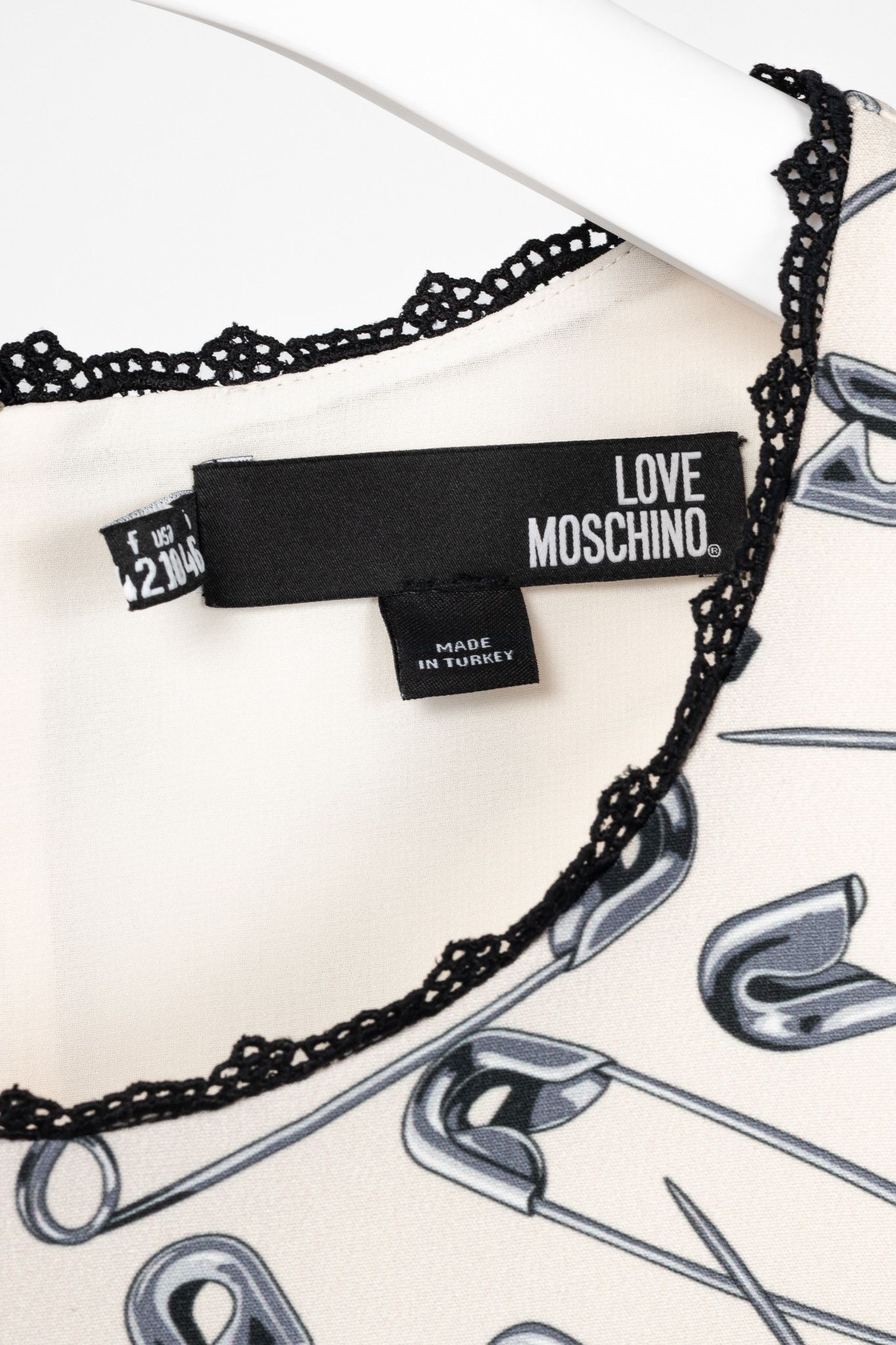 Love Moschino Love Moschino Cream Safety-Pin-Print Sheath Dress Size XL / US 12-14 / IT 48-50 - 4 Thumbnail