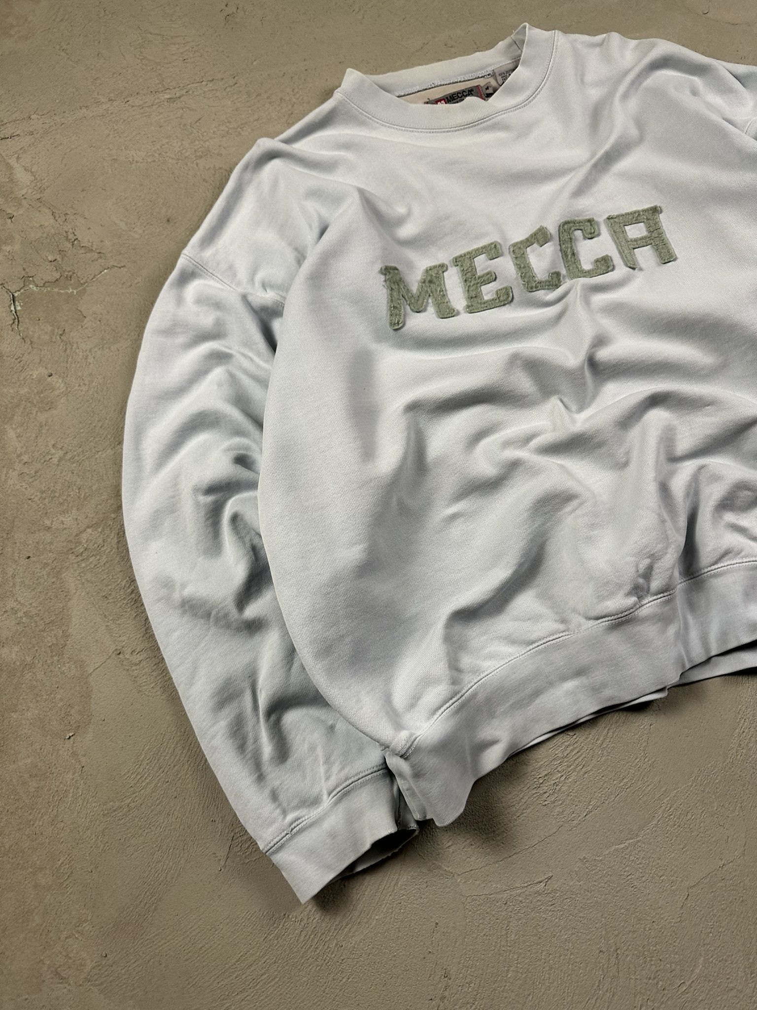 Mecca 2000s Mecca Hiphop Logo Spellout Boxy Crewneck Size US M / EU 48-50 / 2 - 4 Thumbnail