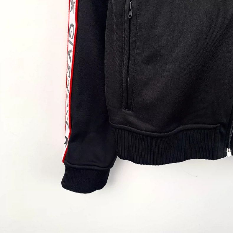 Givenchy Givenchy Size42 Black Side Logo Letter Print T-Shirt Size US M / EU 48-50 / 2 - 5 Thumbnail