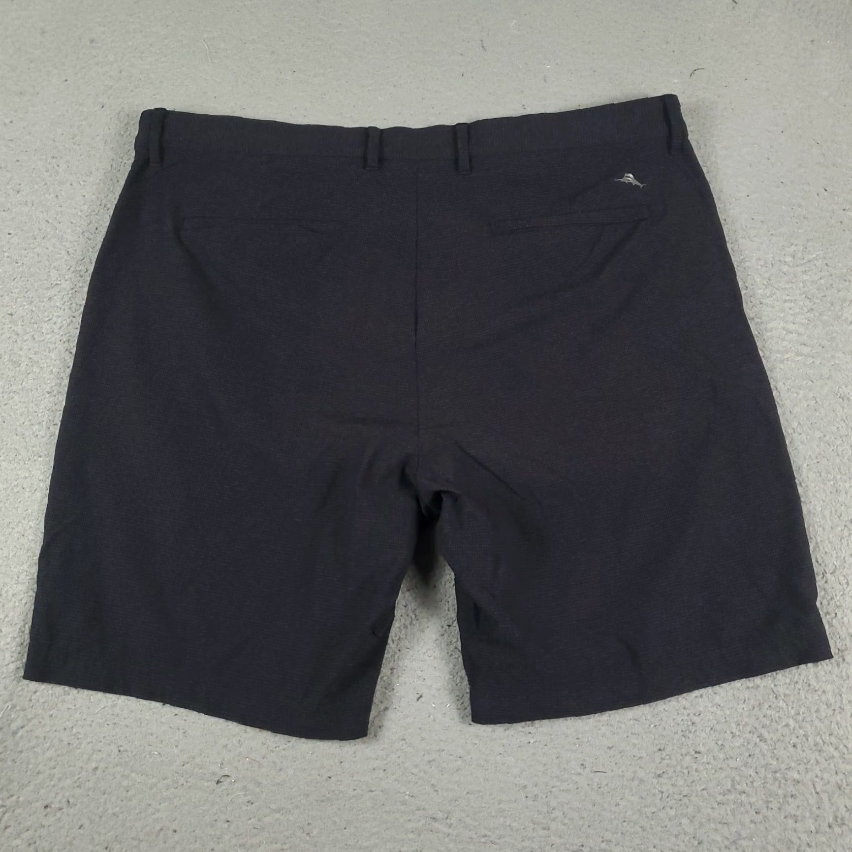 Tommy Bahama VINTAGE Tommy Bahama Shorts Mens Size 40 Chino Flat Front Casual Cotton Nylon Gray Size US 40 / EU 56 - 7 Thumbnail