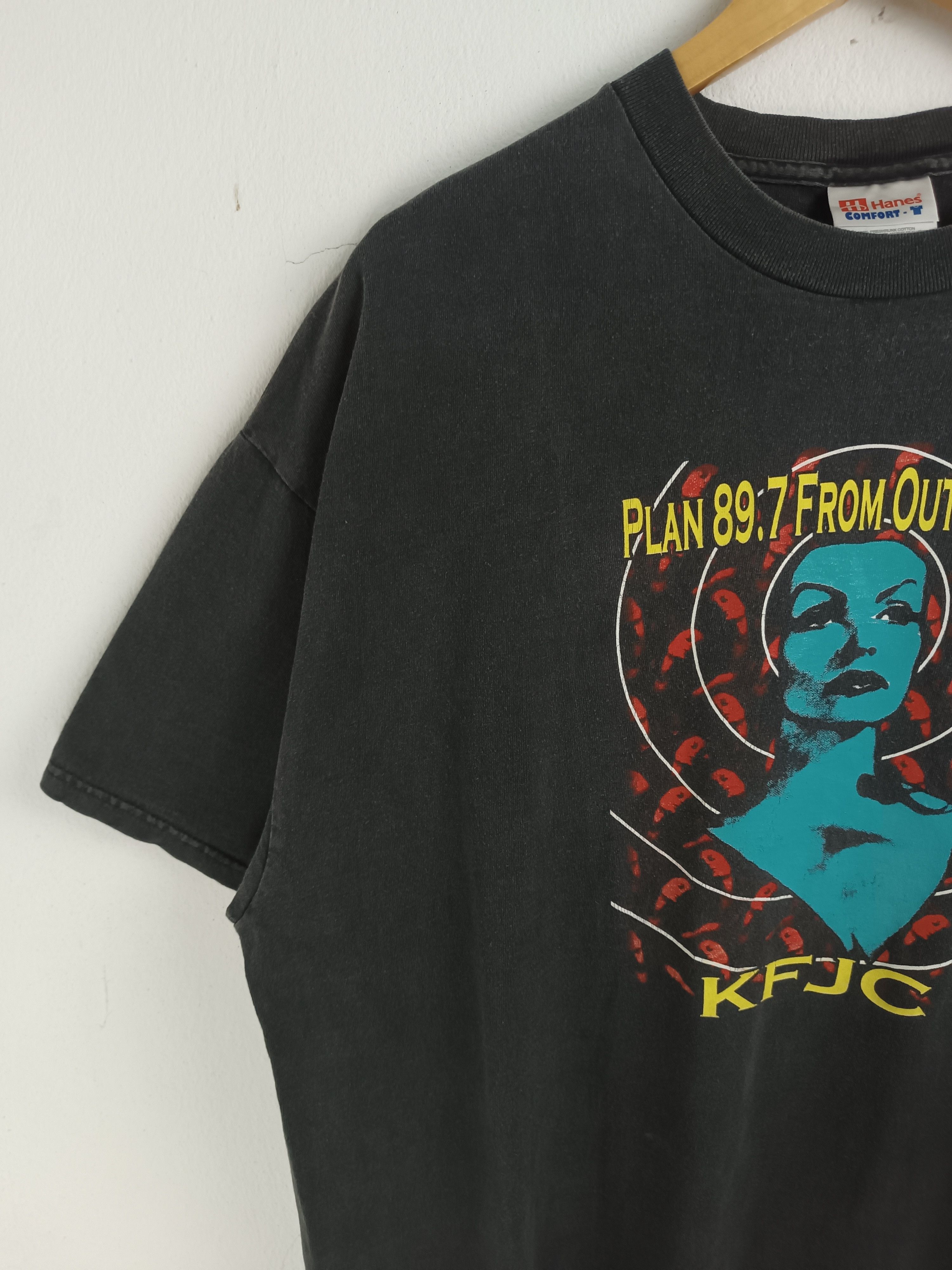 Vintage VINTAGE 90'S FADED KFJC PLAN 89.7 FROM OUTER SPACE VERY RARE Size US XL / EU 56 / 4 - 7 Thumbnail