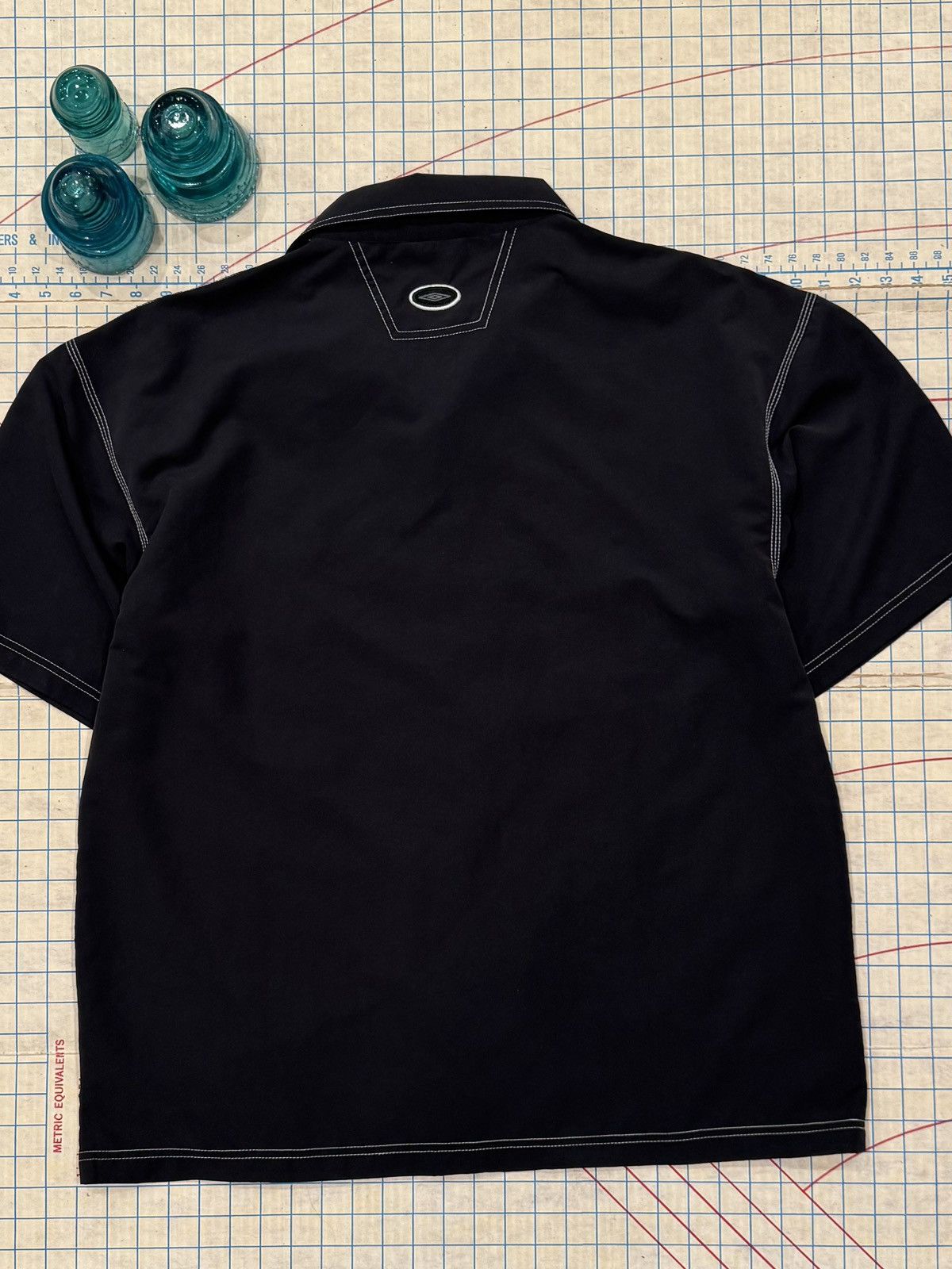 Umbro Vintage Umbro Short Sleeve Button Up Shirt Black Fits XL Size US XL / EU 56 / 4 - 8 Thumbnail