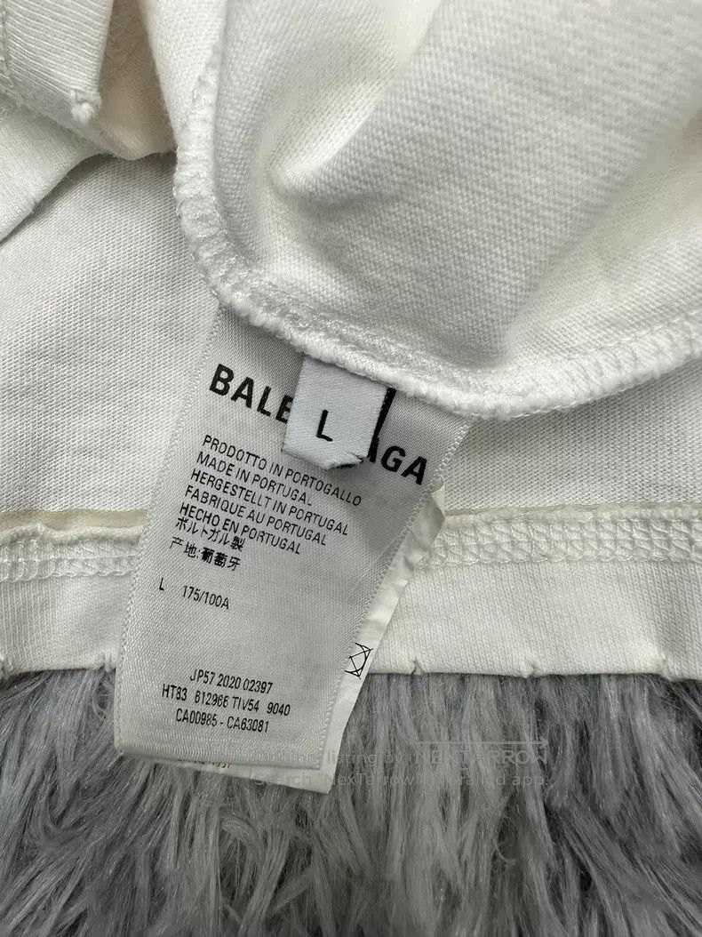 Balenciaga Balenciaga Email Logo White Short Sleeve Size US L / EU 52-54 / 3 - 3 Thumbnail