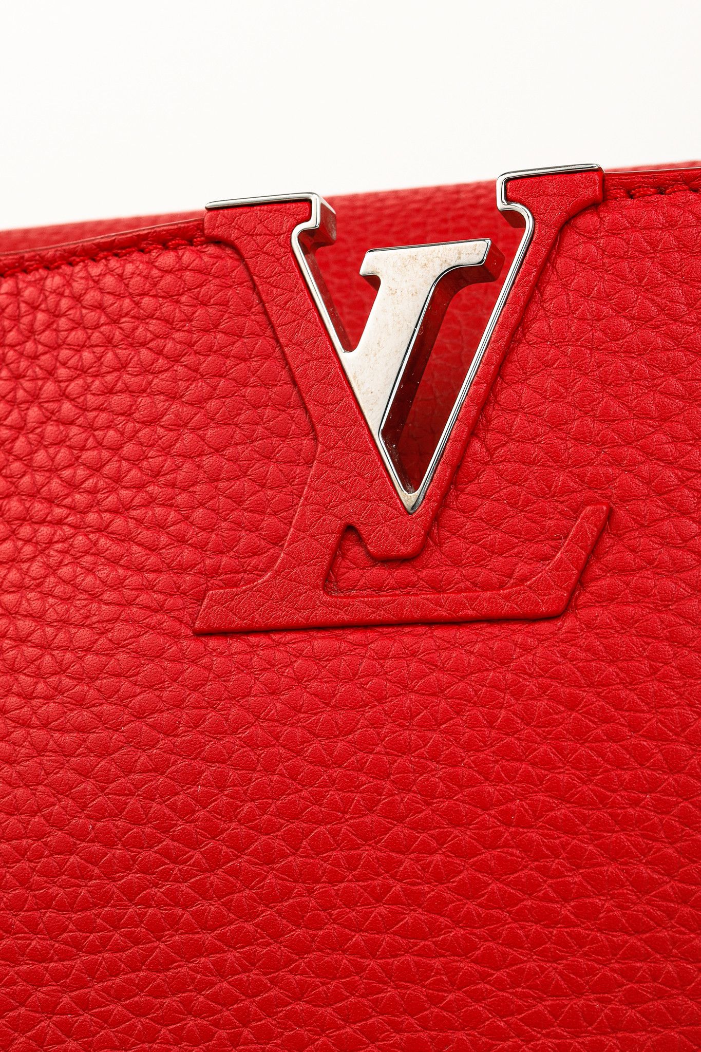Louis Vuitton Louis Vuitton Capucines MM Rubis Taurillon Leather Satchel Size ONE SIZE - 6 Thumbnail