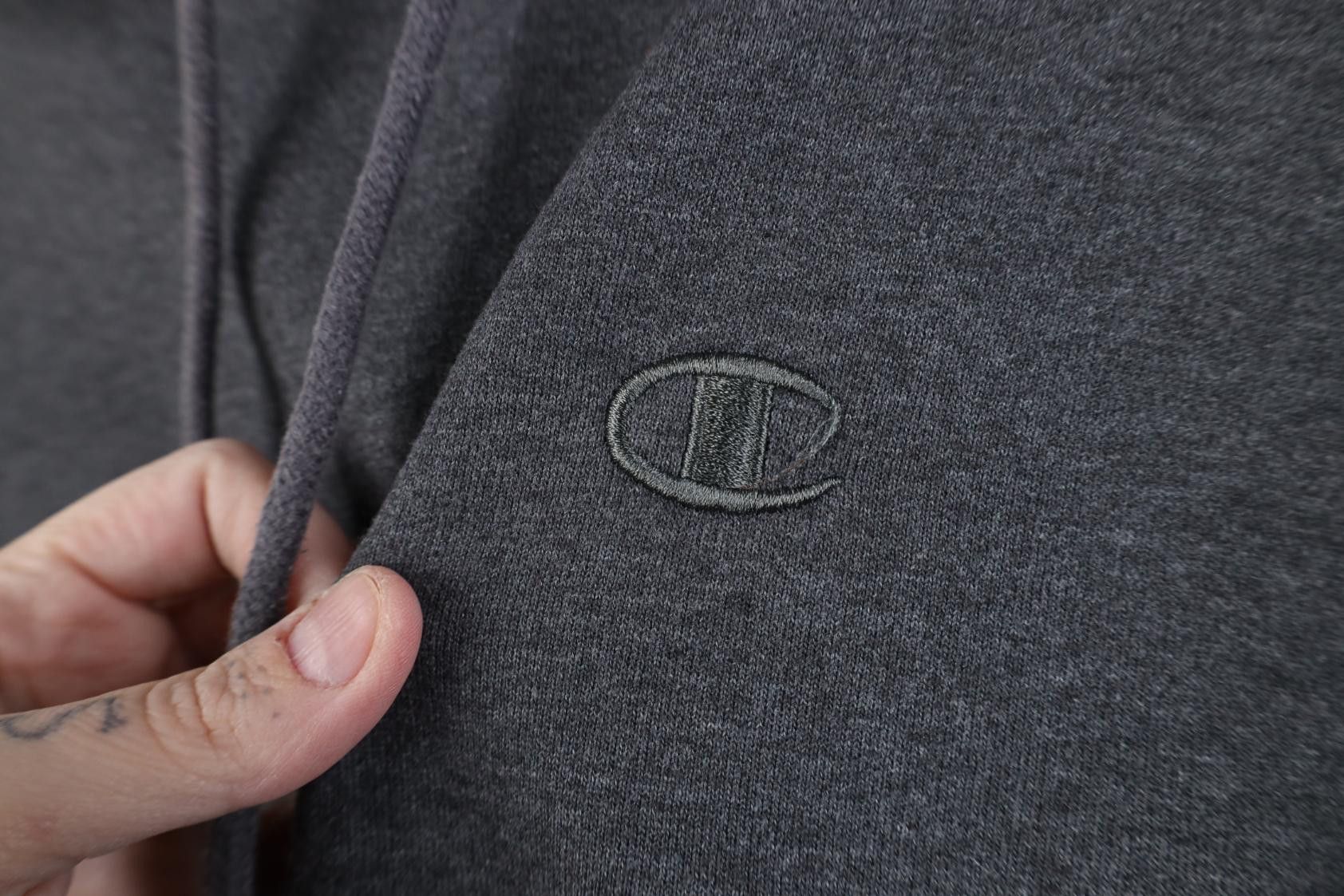 Champion Vintage Y2K Champion Monochrome Logo Hoodie Sweatshirt Gray Size US S / EU 44-46 / 1 - 5 Thumbnail