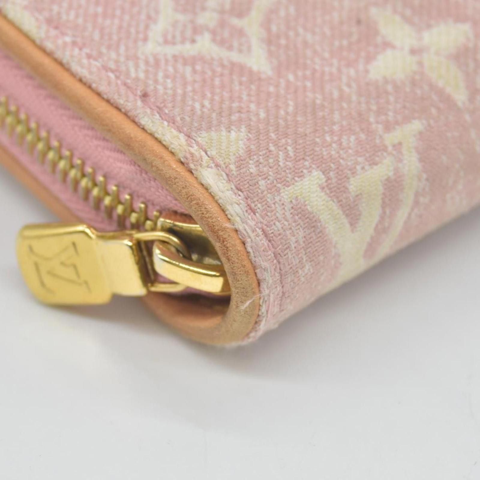 Louis Vuitton $1060 Louis Vuitton Denim Monogram Jacquard Zippy Wallet Size ONE SIZE - 9 Thumbnail