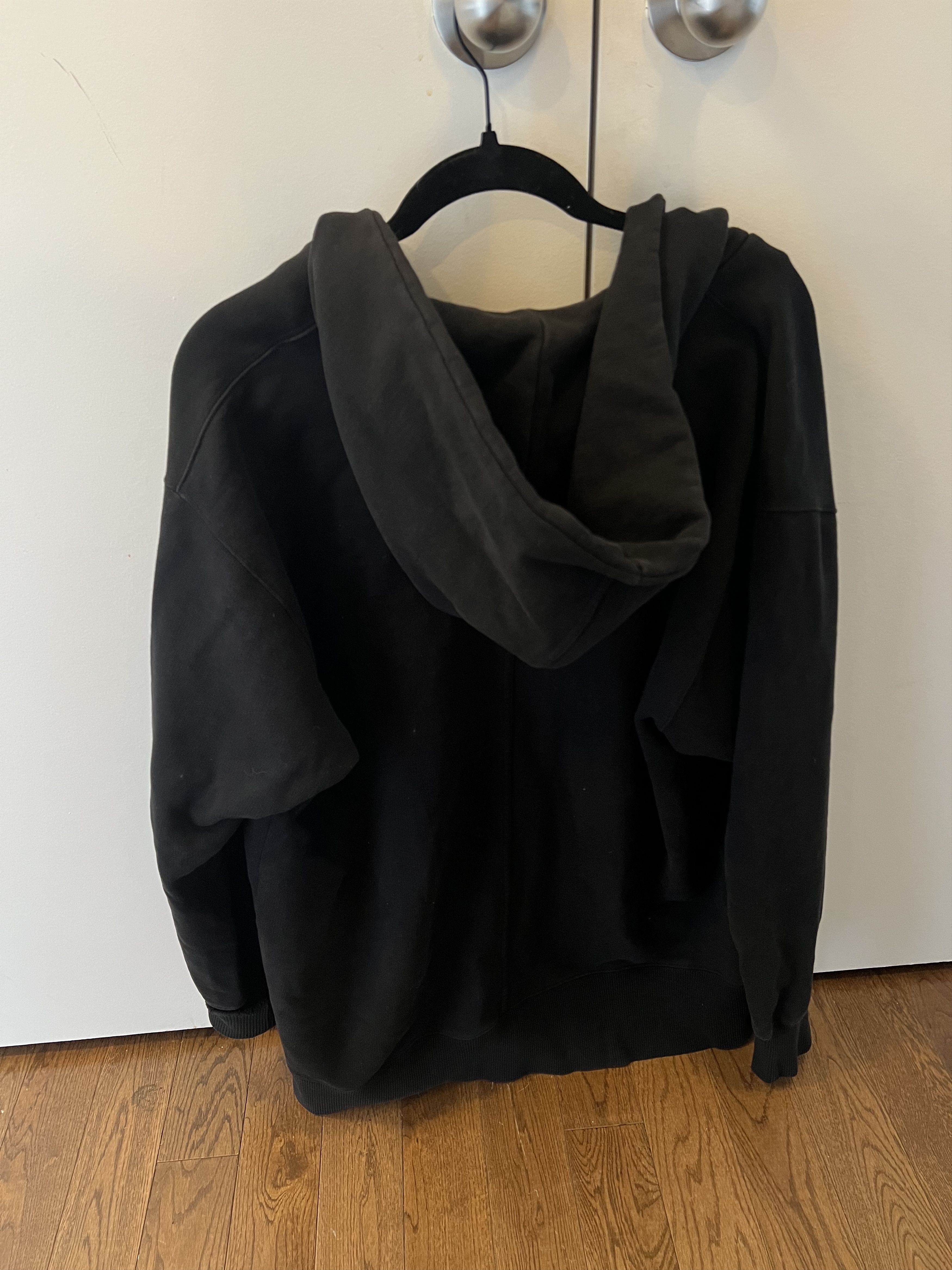 Givenchy Givenchy / Vintage Black Slim Hoodie Size US M / EU 48-50 / 2 - 3 Thumbnail