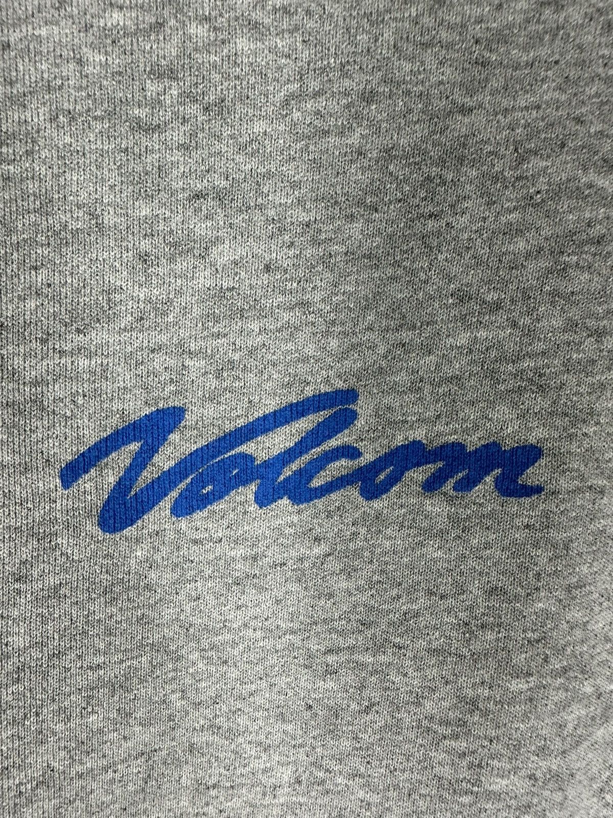 Vintage × Volcom Vintage Volcom Center Logo Sweatshirt Size US L / EU 52-54 / 3 - 5 Thumbnail