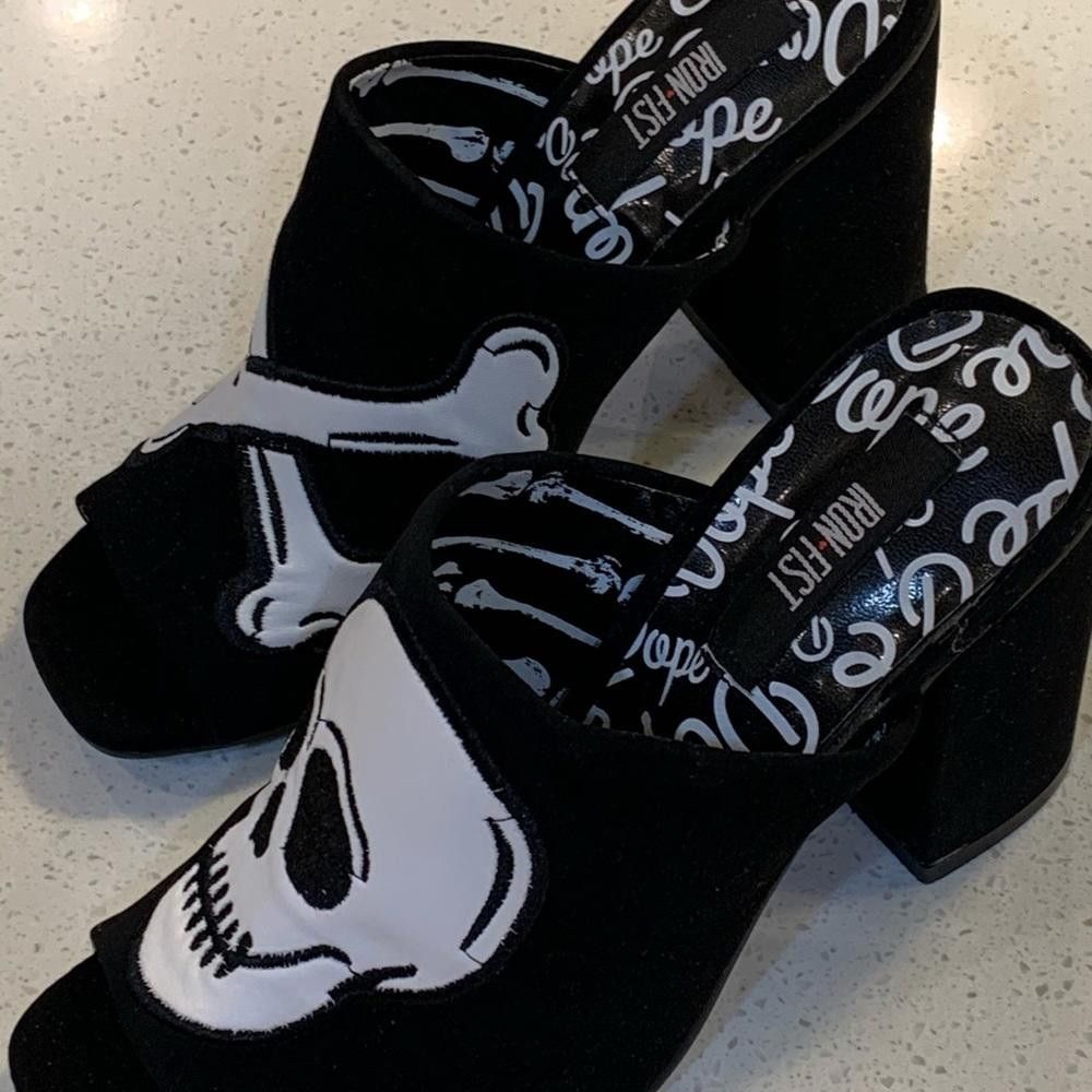 Iron Fist Iron Fist “Dead Tired Slide Heel” Size US 6 / IT 36 - 3 Thumbnail