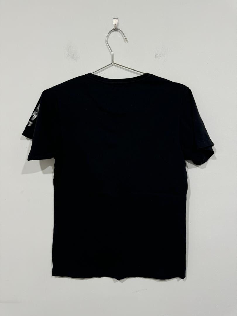 Japanese Brand Uniqlo Metal Gear Solid Tee Size US S / EU 44-46 / 1 - 5 Thumbnail
