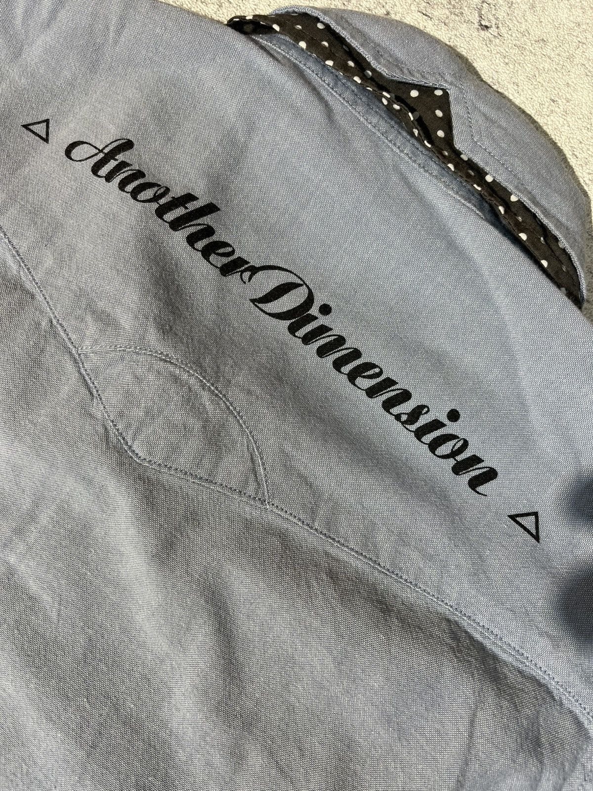 PPFM PPFM Another dimension shrit Size US M / EU 48-50 / 2 - 6 Thumbnail