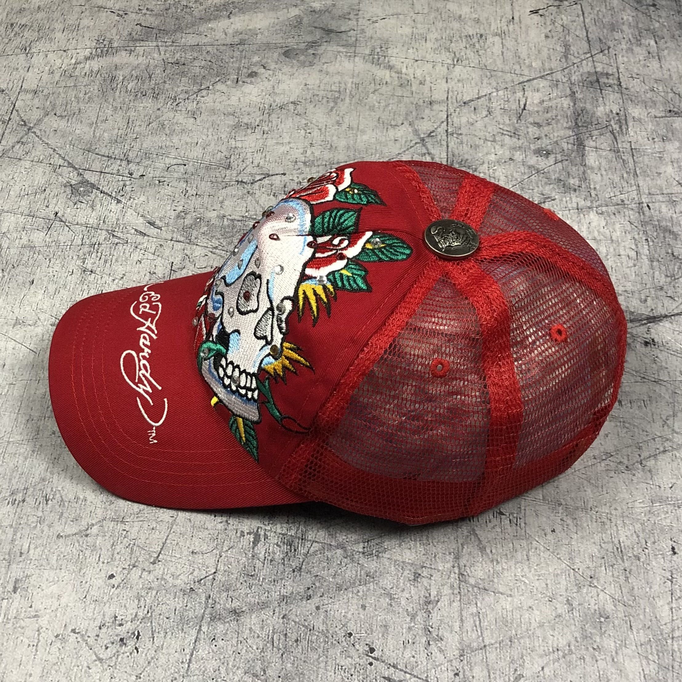 Ed Hardy Vintage Ed Hardy Skulls Roses Trucker Cap Size ONE SIZE - 4 Thumbnail