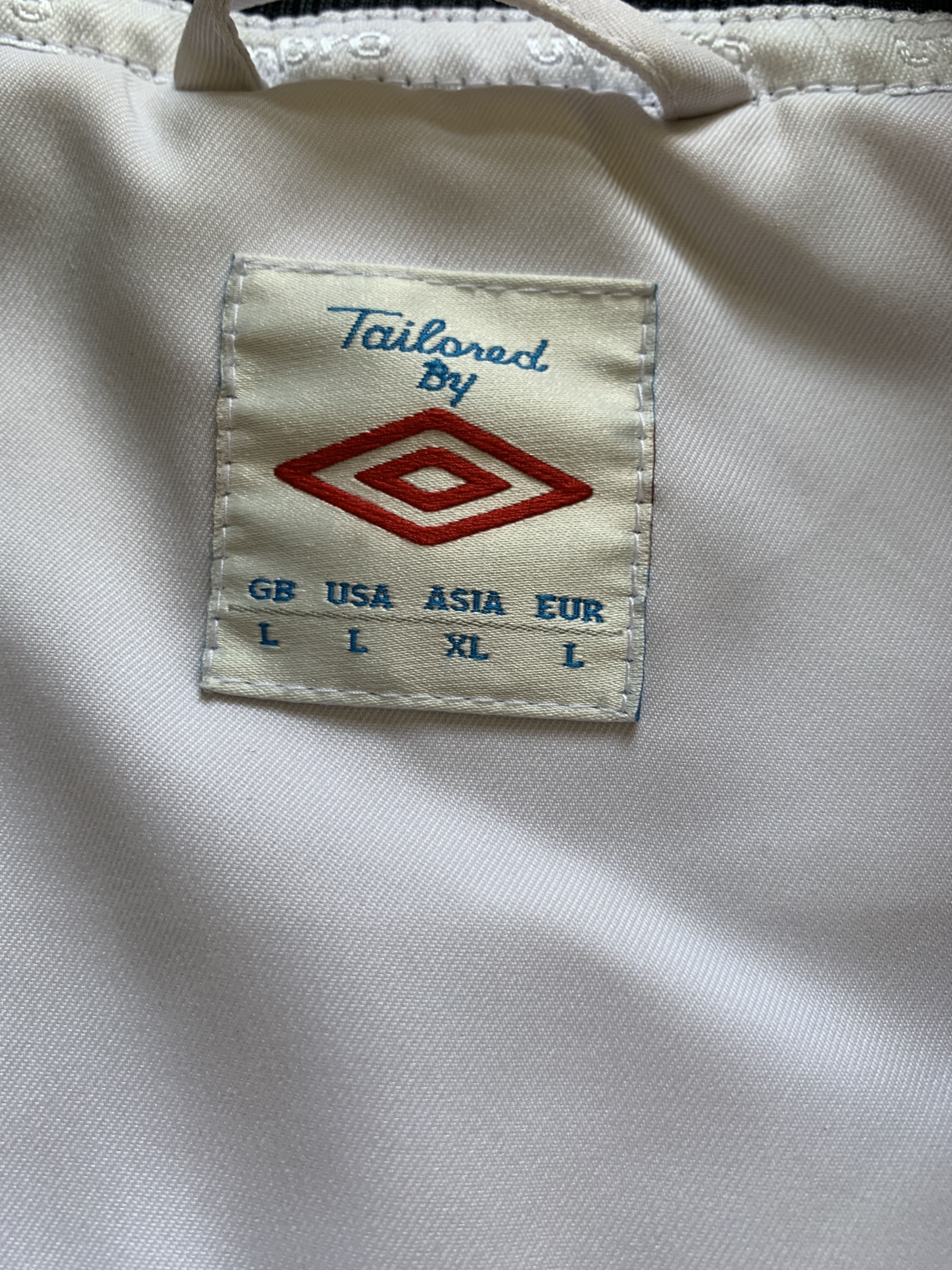 Umbro × Vintage Vintage Umbro England Light Jacket Size US L / EU 52-54 / 3 - 5 Thumbnail