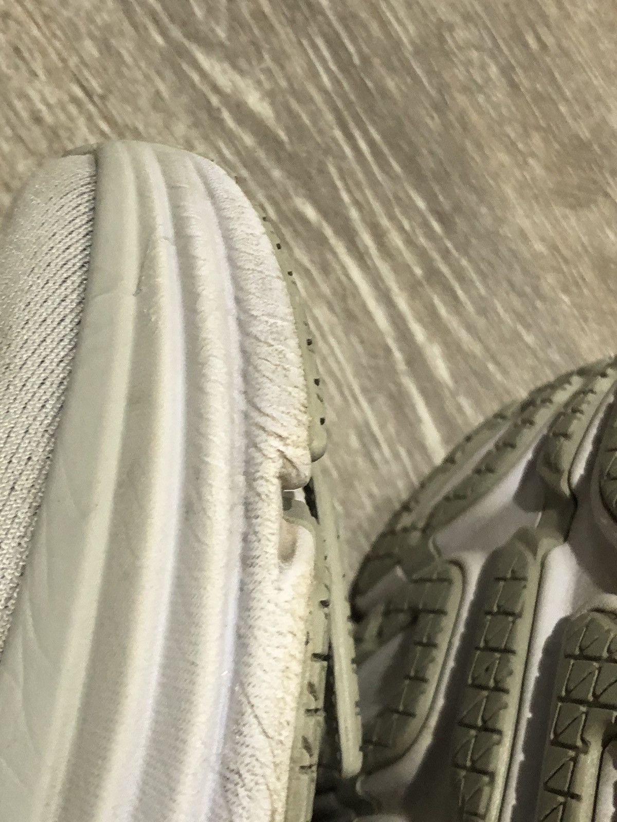 Hoka Hoka One One Bondi 8 Shoes Womens Size 6.5 Wide Gray Size US 6.5 / IT 36.5 - 11 Thumbnail