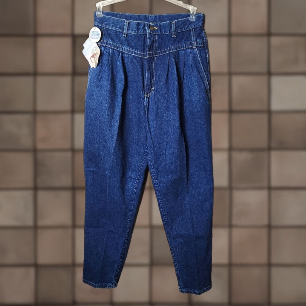 Lee VINTAGE Lee High Rise Bareback Yoked Pleated Jeans Deadstock NWT-Size 16 Blue 1980s Womens Jeans Size 38" / US 16 / IT 52 - 1 Thumbnail
