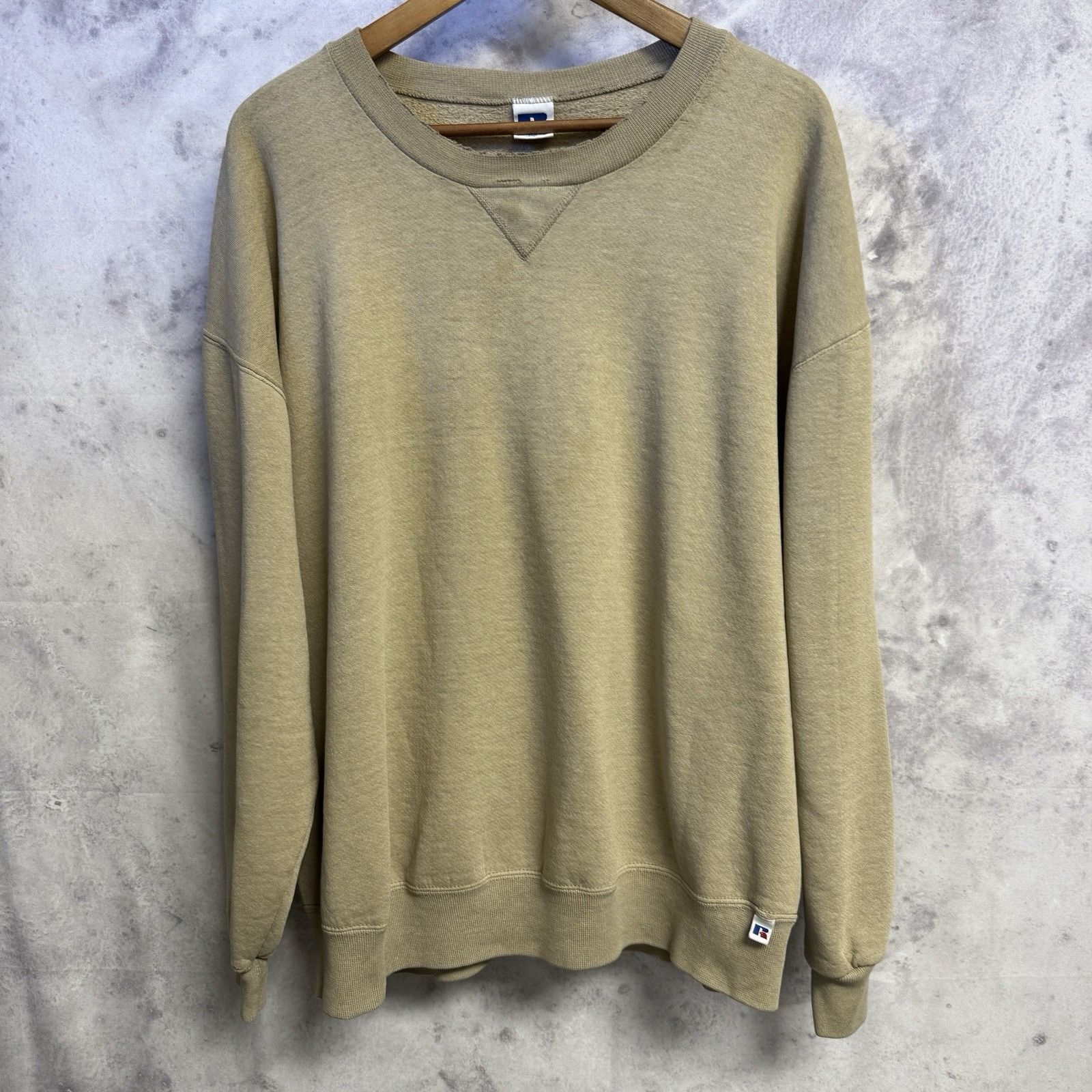 Russell Athletic Vintage Russell Athletic Sweatshirt Mens XXL 24.5x26 Tan Pul Size US XXL / EU 58 / 5 - 1 Thumbnail