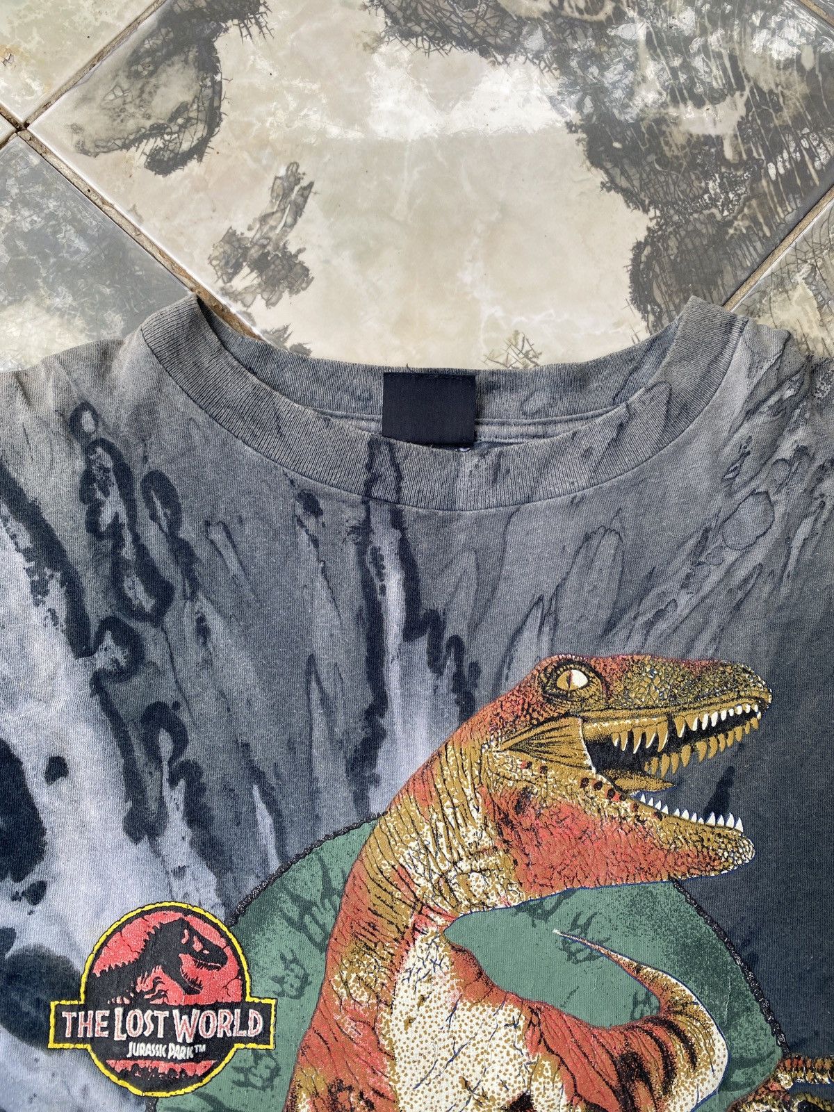 Other VINTAGE JURASSIC PARK “Unkind to Mankind” Tie-Dye (1990s) Size US XXL / EU 58 / 5 - 5 Thumbnail